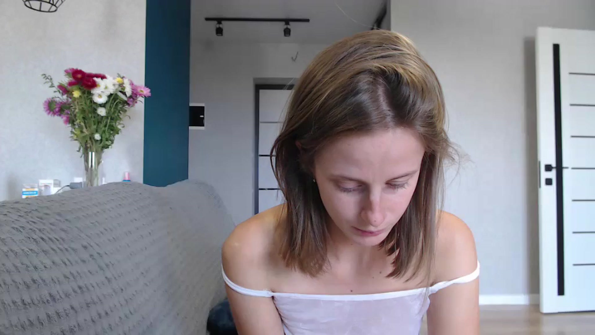 Gallery image thumbnail from mimiMILFal's myfreecams stream on, 09/12/2024, 13:10 image 1 of 20