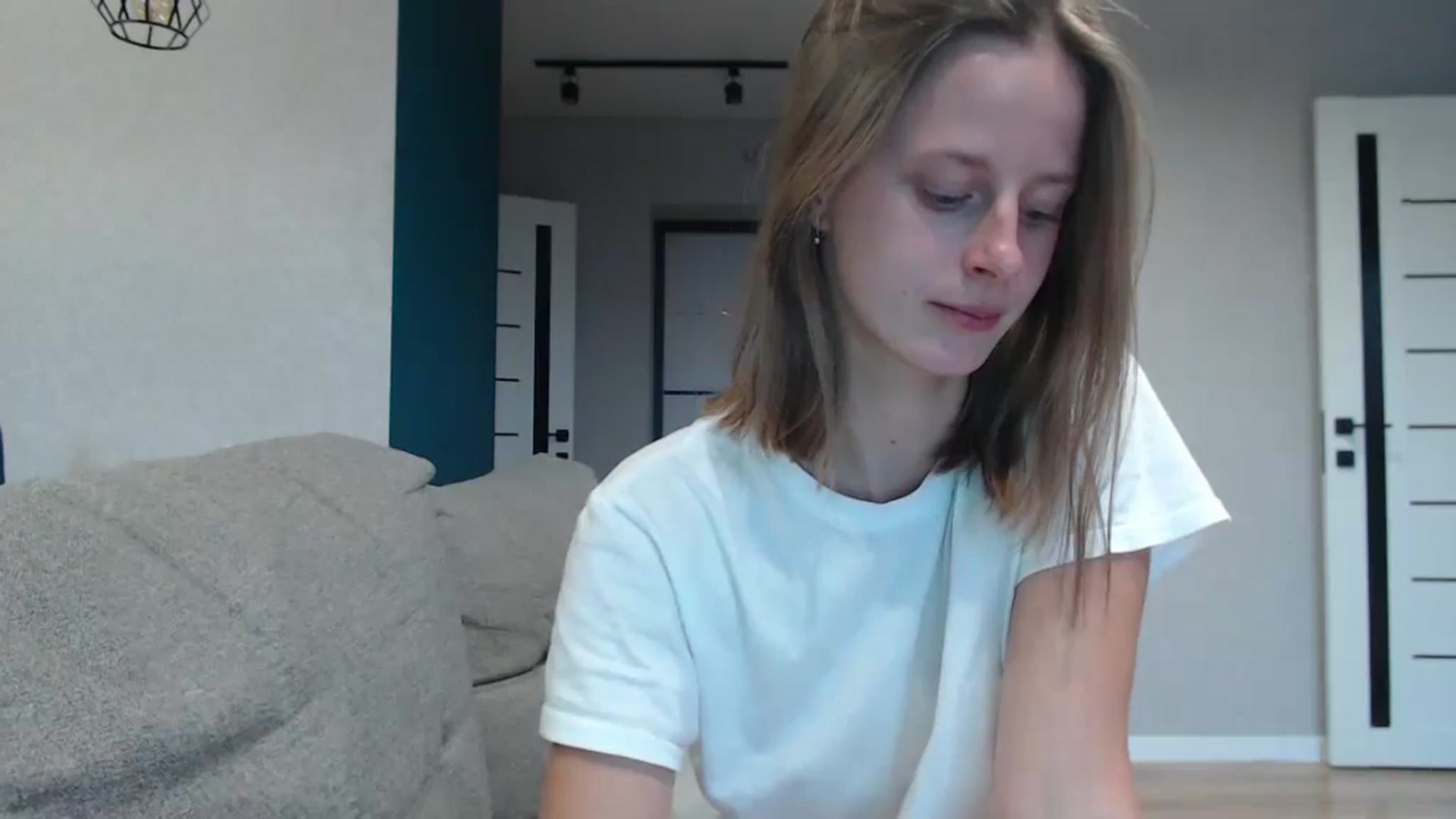 Gallery image thumbnail from mimiMILFal's myfreecams stream on, 09/19/2024, 14:47 image 15 of 20