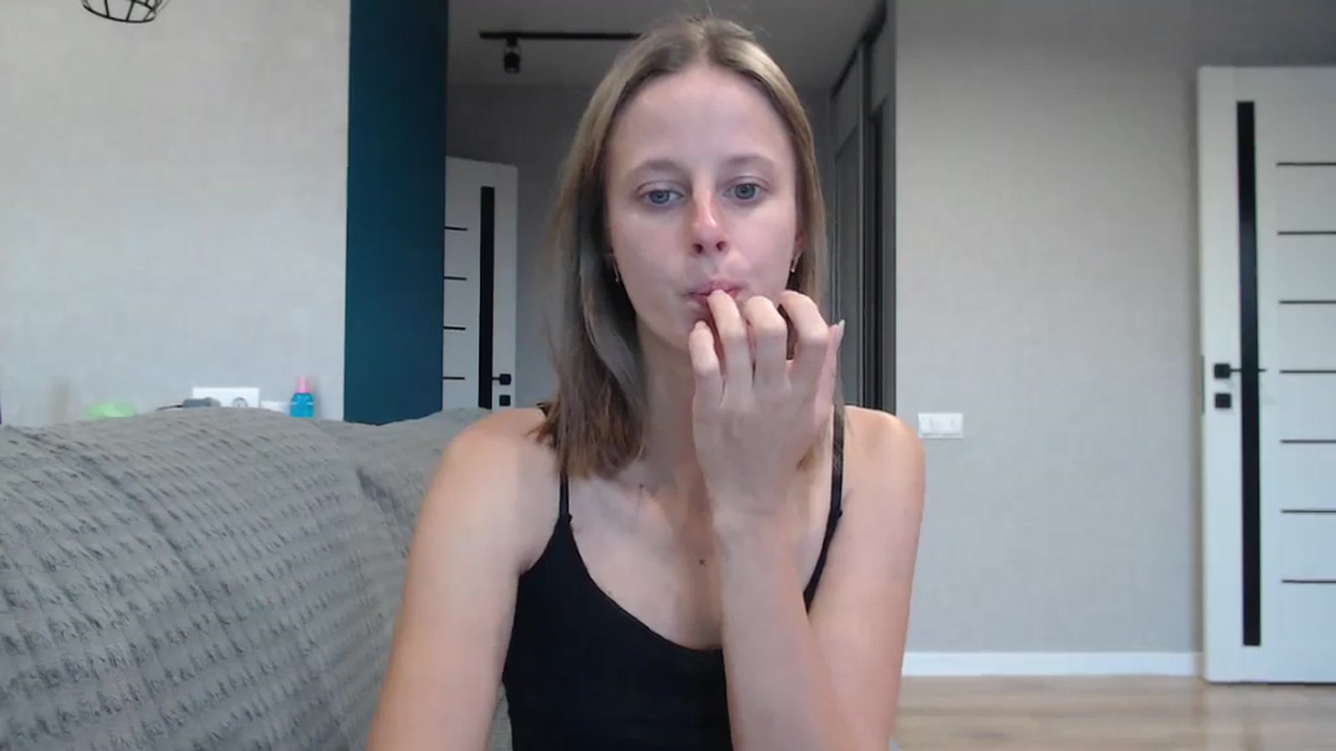 Gallery image thumbnail from mimiMILFal's myfreecams stream on, 09/23/2024, 15:11 image 4 of 20