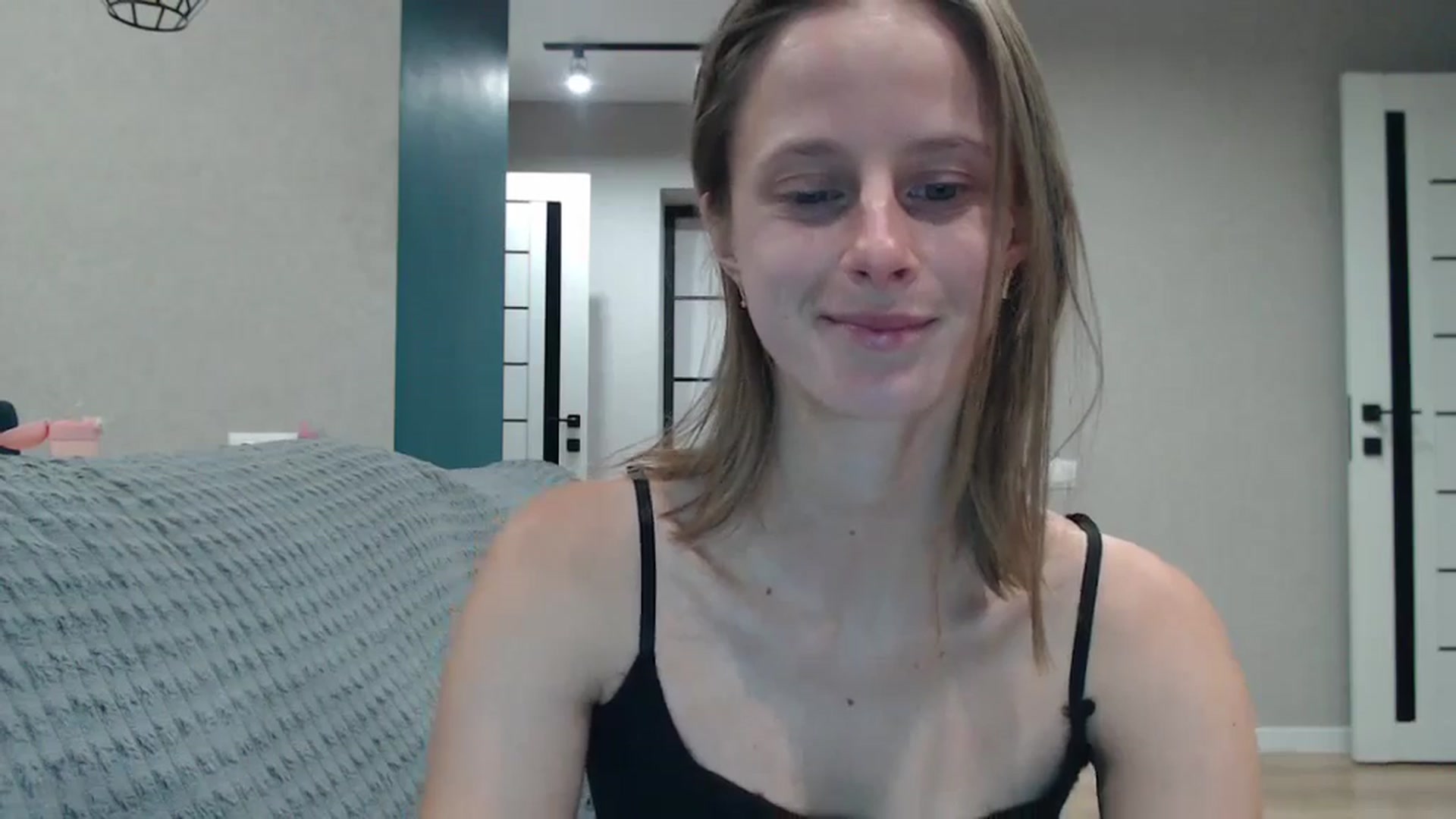 Gallery image thumbnail from mimiMILFal's myfreecams stream on, 10/01/2024, 15:26 image 9 of 20