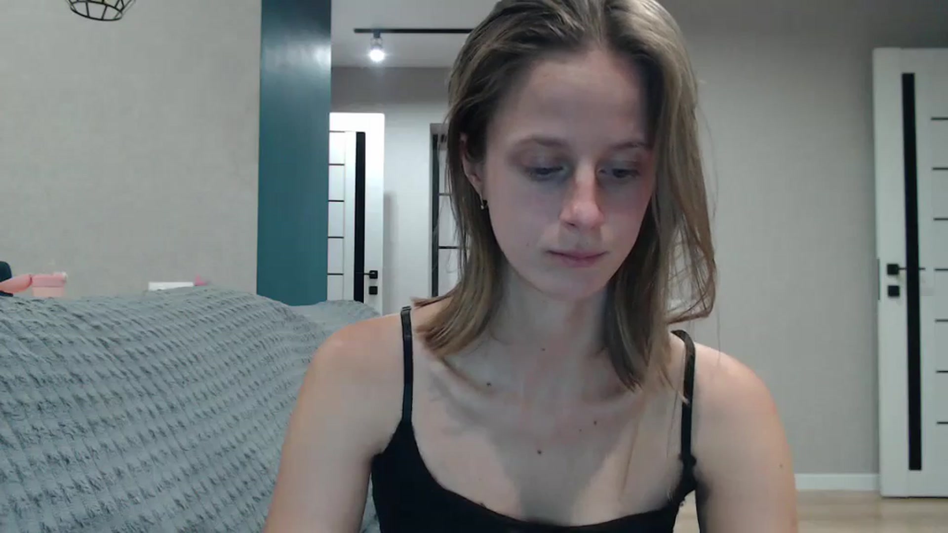Gallery image thumbnail from mimiMILFal's myfreecams stream on, 10/01/2024, 15:26 image 15 of 20