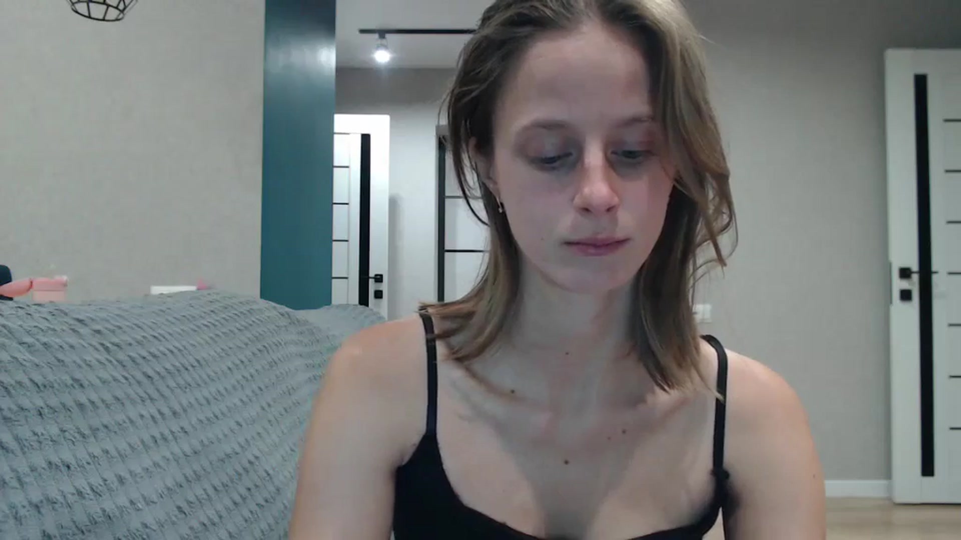 Gallery image thumbnail from mimiMILFal's myfreecams stream on, 10/01/2024, 15:26 image 10 of 20
