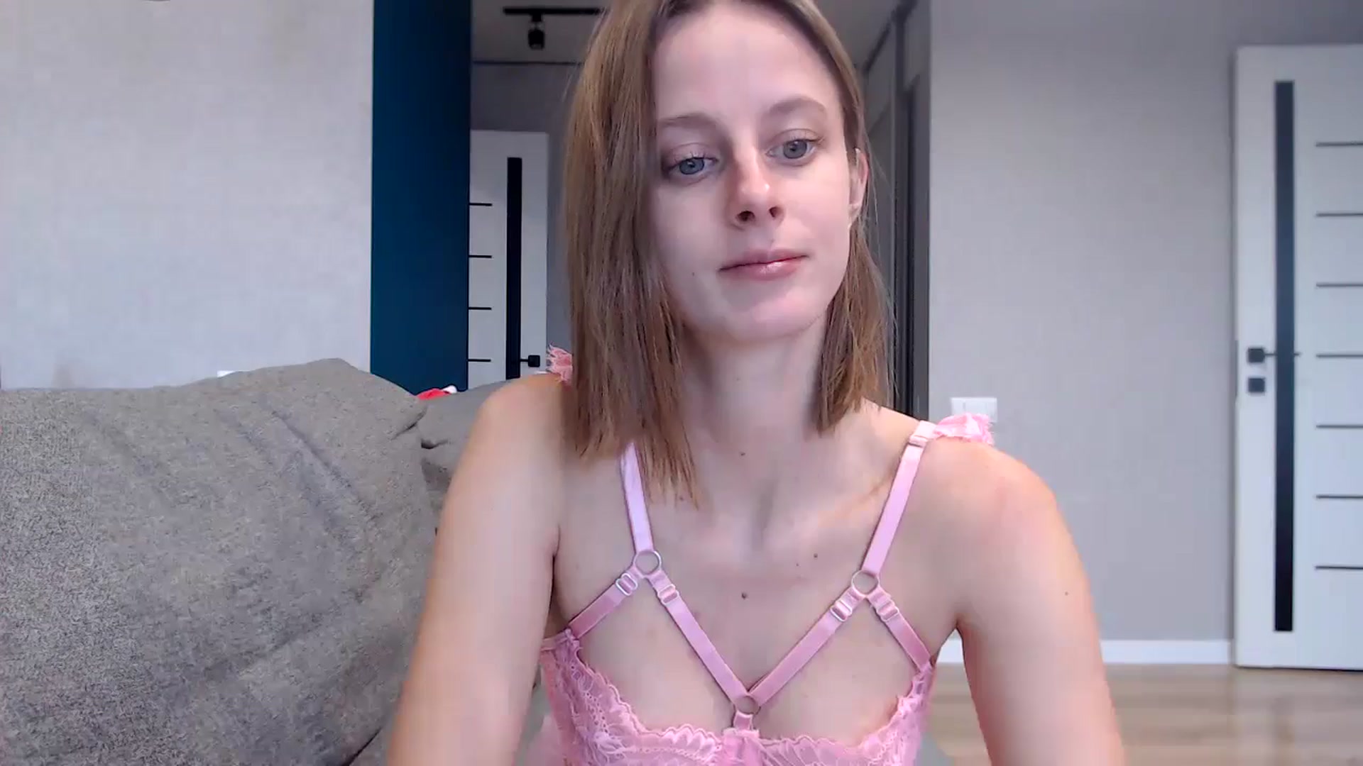 Gallery image thumbnail from mimiMILFal's myfreecams stream on, 11/22/2024, 08:51 image 5 of 20
