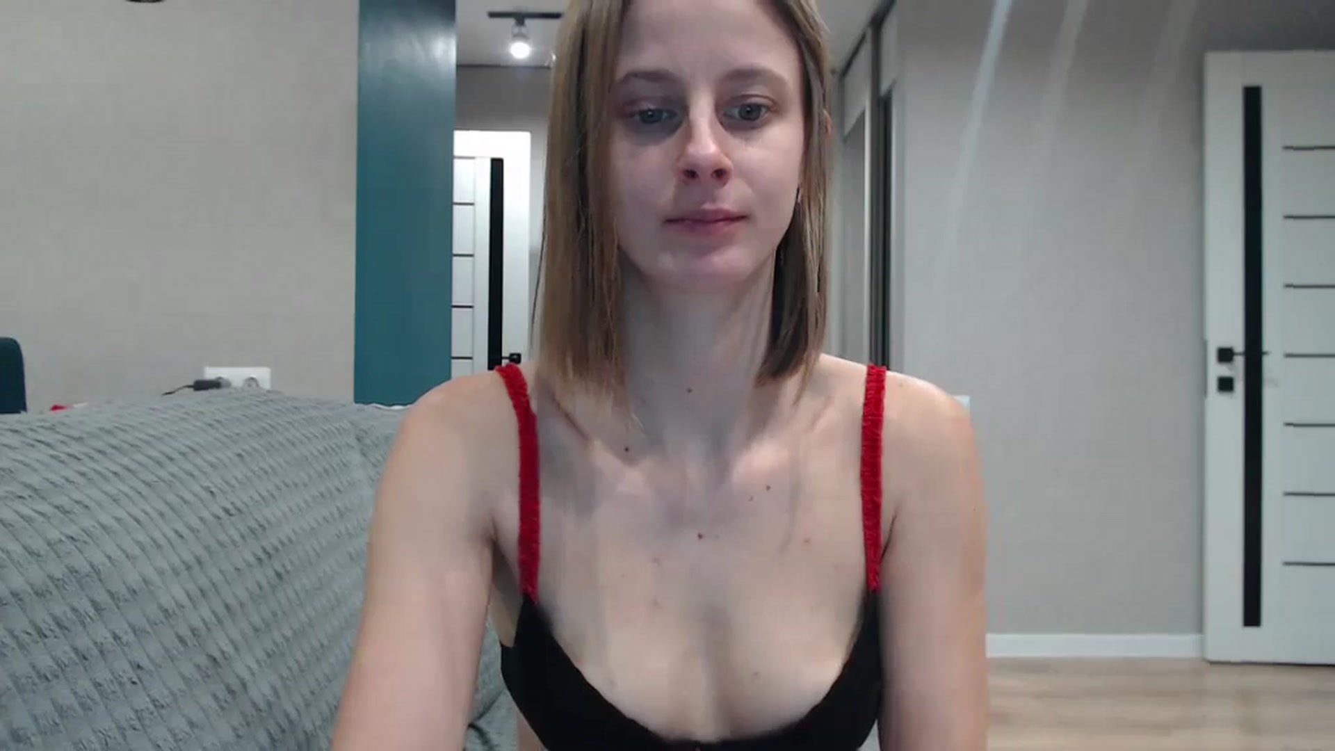 Gallery image thumbnail from mimiMILFal's myfreecams stream on, 12/04/2024, 12:17 image 5 of 20