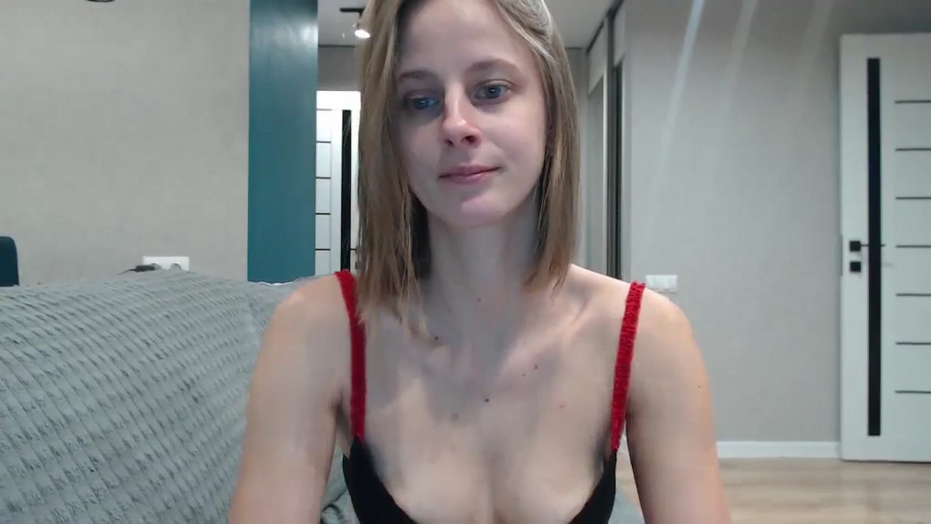 Gallery image thumbnail from mimiMILFal's myfreecams stream on, 12/04/2024, 12:17 image 15 of 20