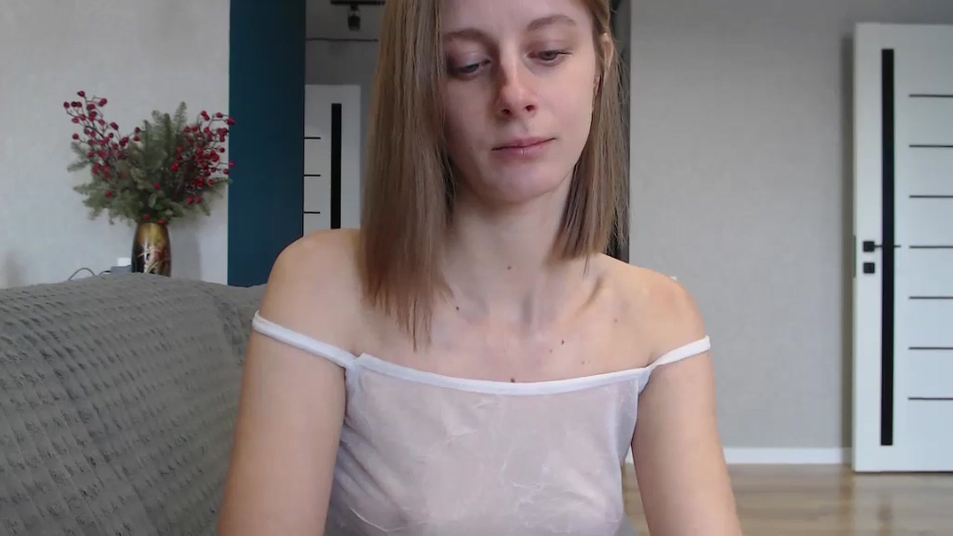 Gallery image thumbnail from mimiMILFal's myfreecams stream on, 12/18/2024, 09:03 image 18 of 20
