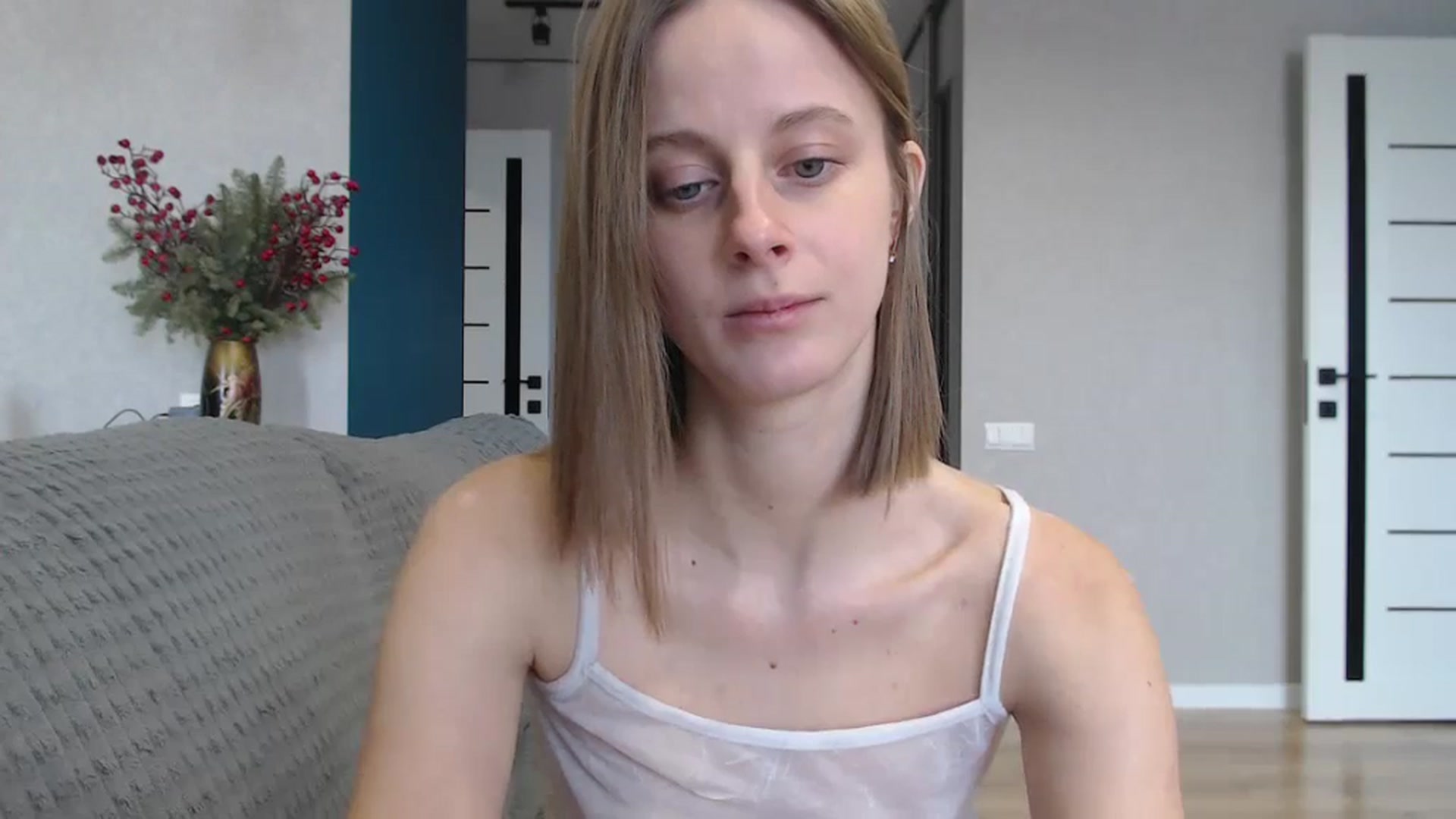 Gallery image thumbnail from mimiMILFal's myfreecams stream on, 12/18/2024, 09:03 image 14 of 20