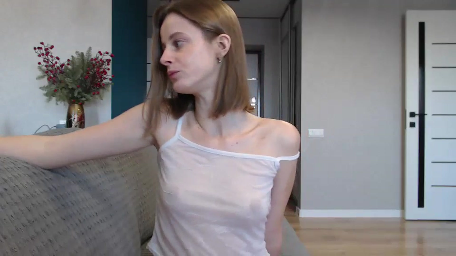 Gallery image thumbnail from mimiMILFal's myfreecams stream on, 12/19/2024, 11:34 image 7 of 20