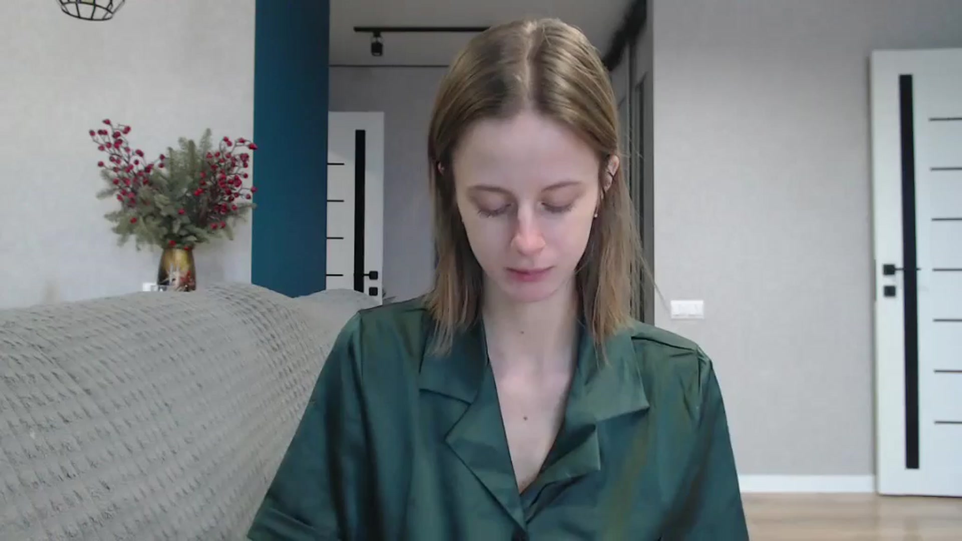 Gallery image thumbnail from mimiMILFal's myfreecams stream on, 12/24/2024, 10:02 image 6 of 20