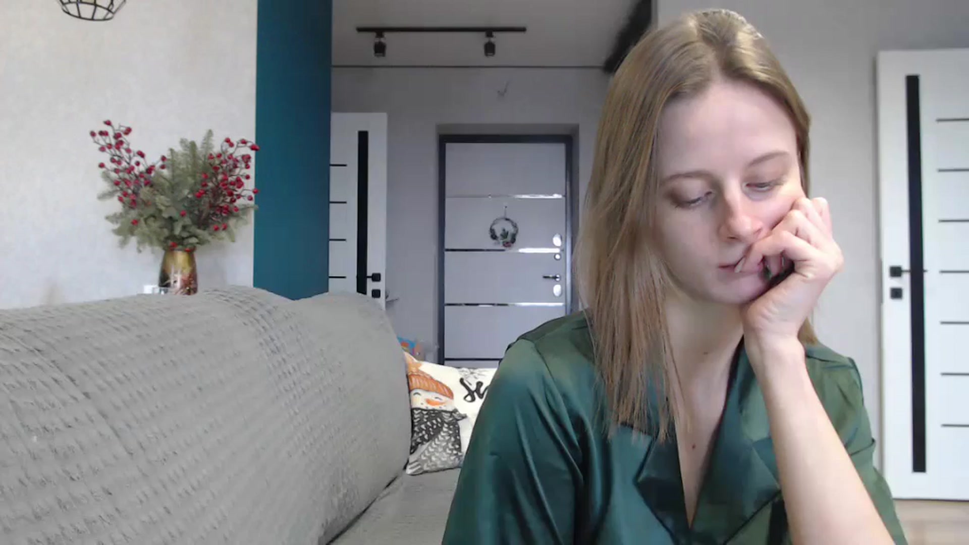 Gallery image thumbnail from mimiMILFal's myfreecams stream on, 12/24/2024, 10:54 image 1 of 20