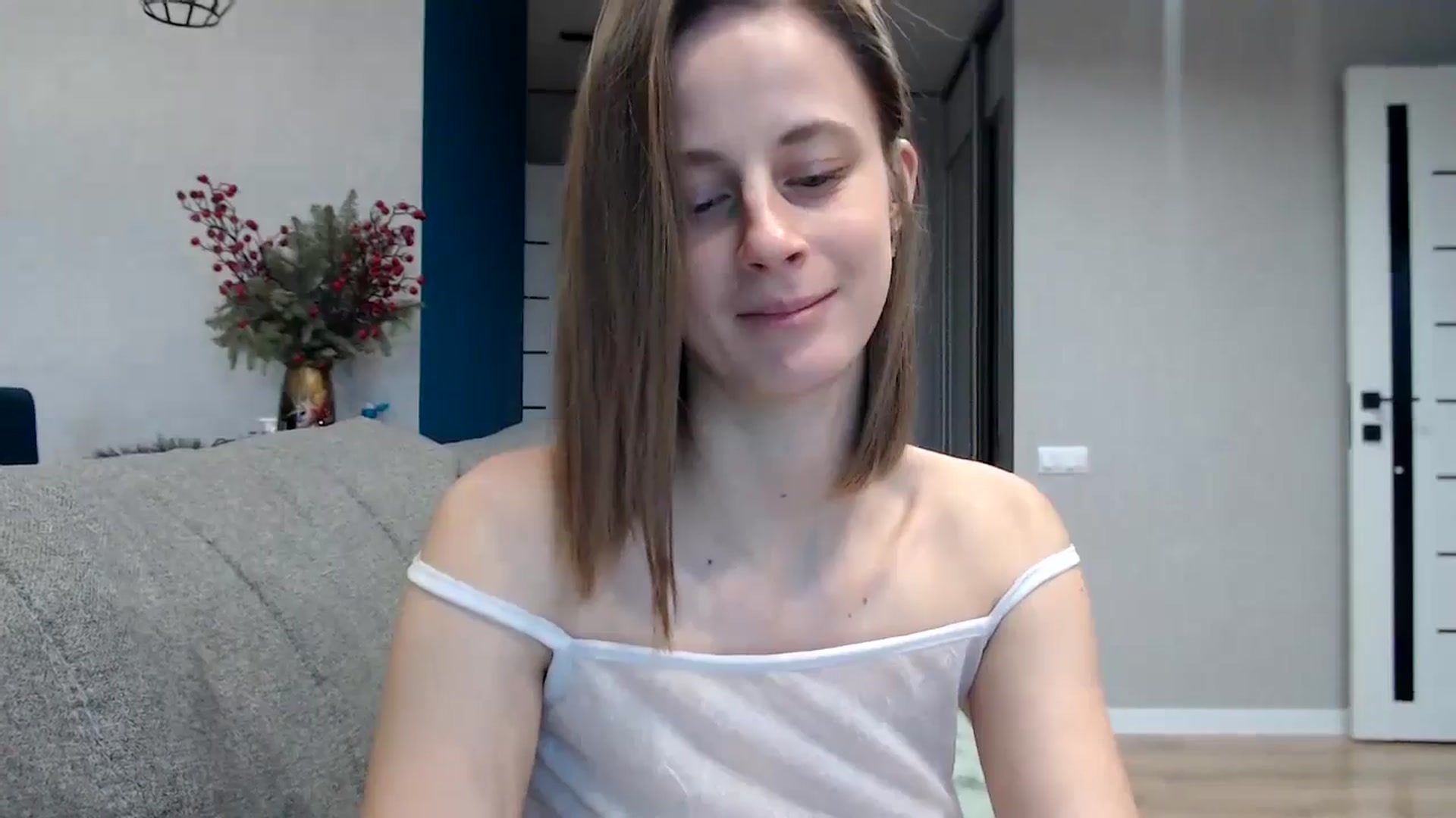 Gallery image thumbnail from mimiMILFal's myfreecams stream on, 01/10/2025, 10:20 image 14 of 20