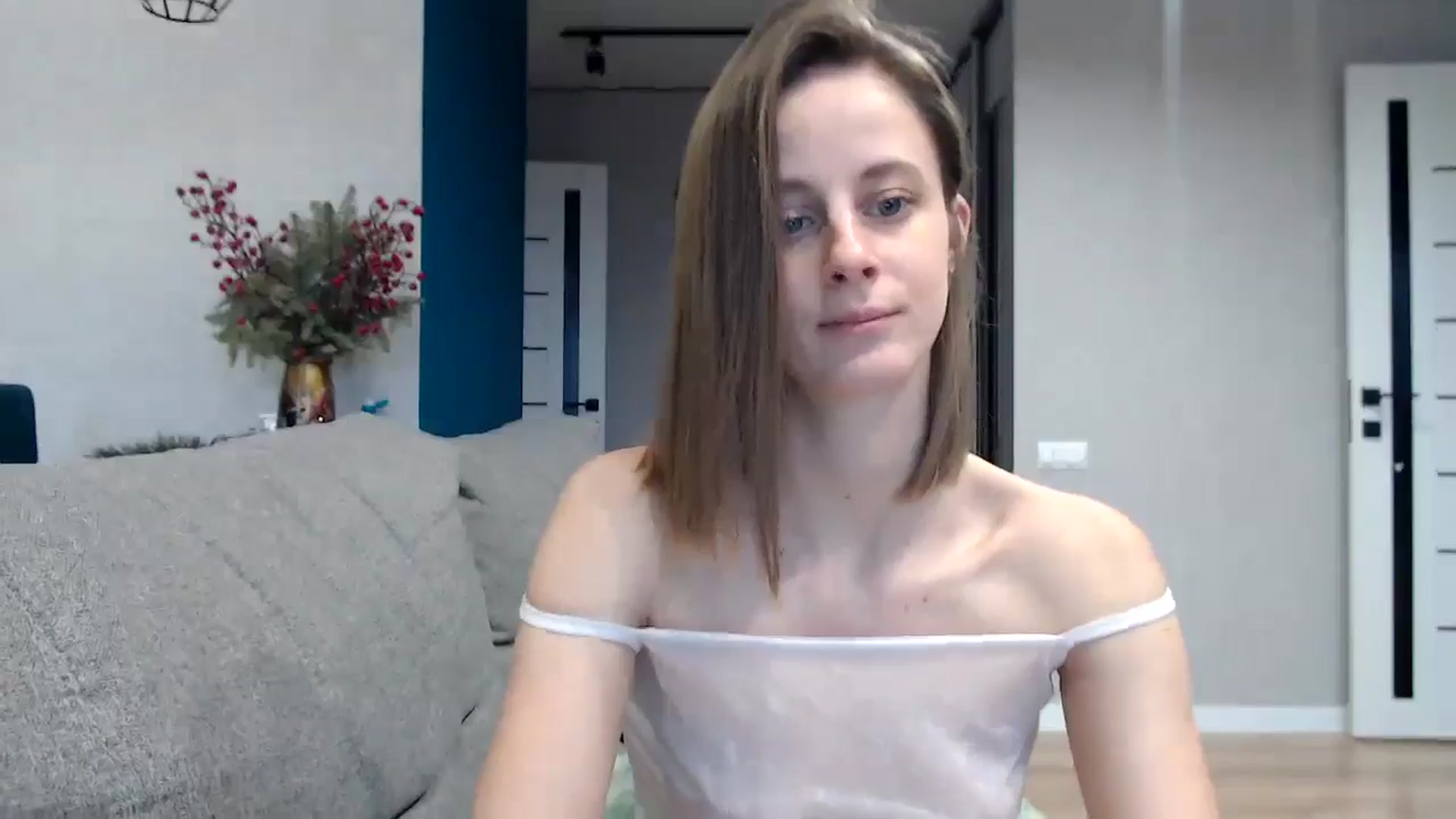 Gallery image thumbnail from mimiMILFal's myfreecams stream on, 01/10/2025, 10:20 image 13 of 20