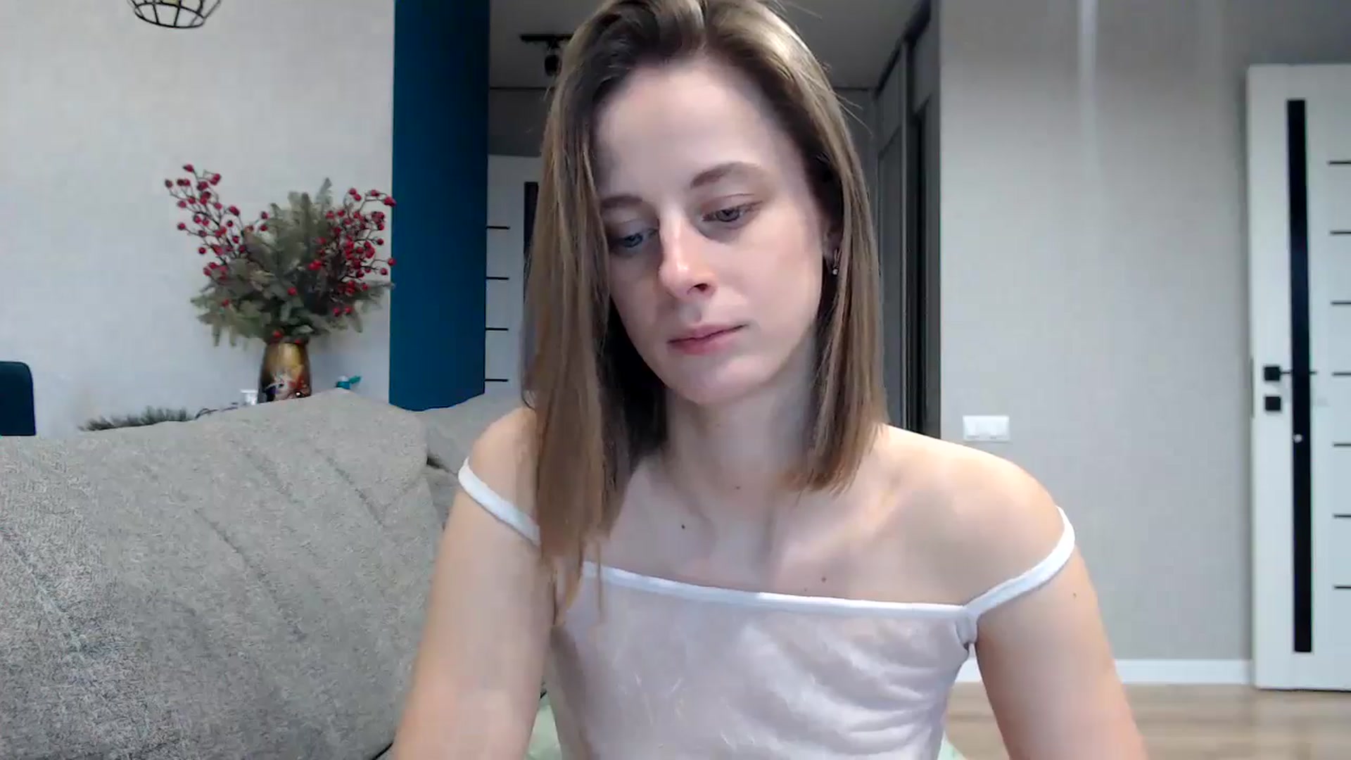Gallery image thumbnail from mimiMILFal's myfreecams stream on, 01/10/2025, 10:20 image 5 of 20