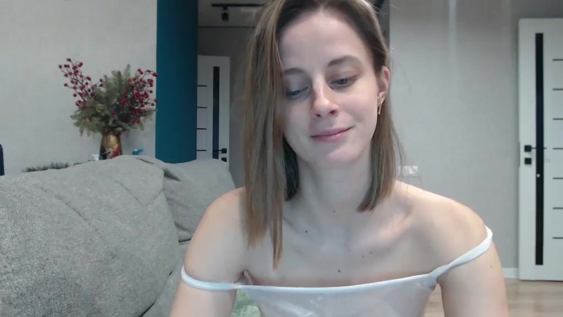 Gallery image thumbnail from mimiMILFal's myfreecams stream on, 01/10/2025, 12:31 image 15 of 20