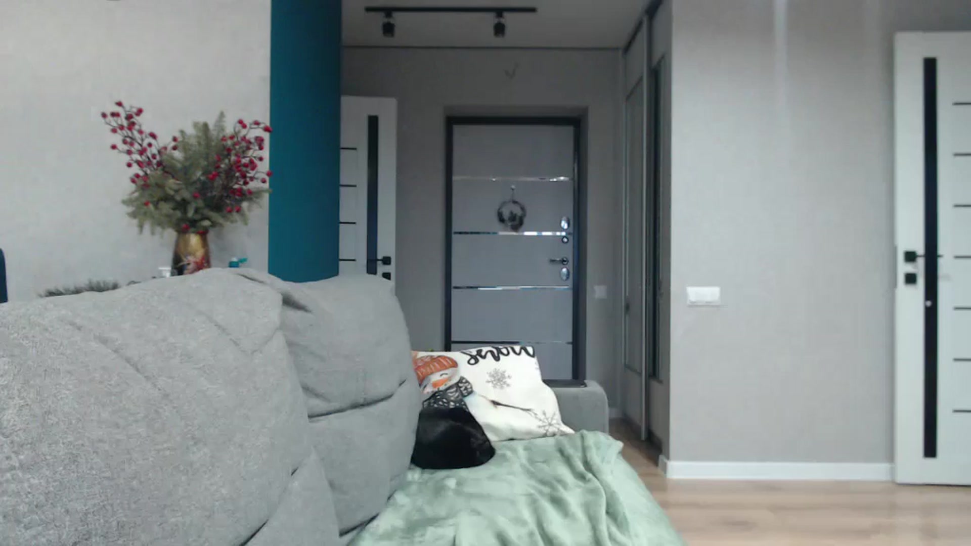 Gallery image thumbnail from mimiMILFal's myfreecams stream on, 01/10/2025, 12:31 image 17 of 20