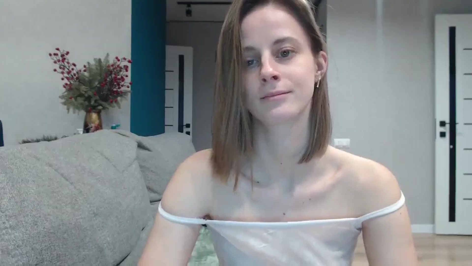 Gallery image thumbnail from mimiMILFal's myfreecams stream on, 01/10/2025, 12:31 image 16 of 20