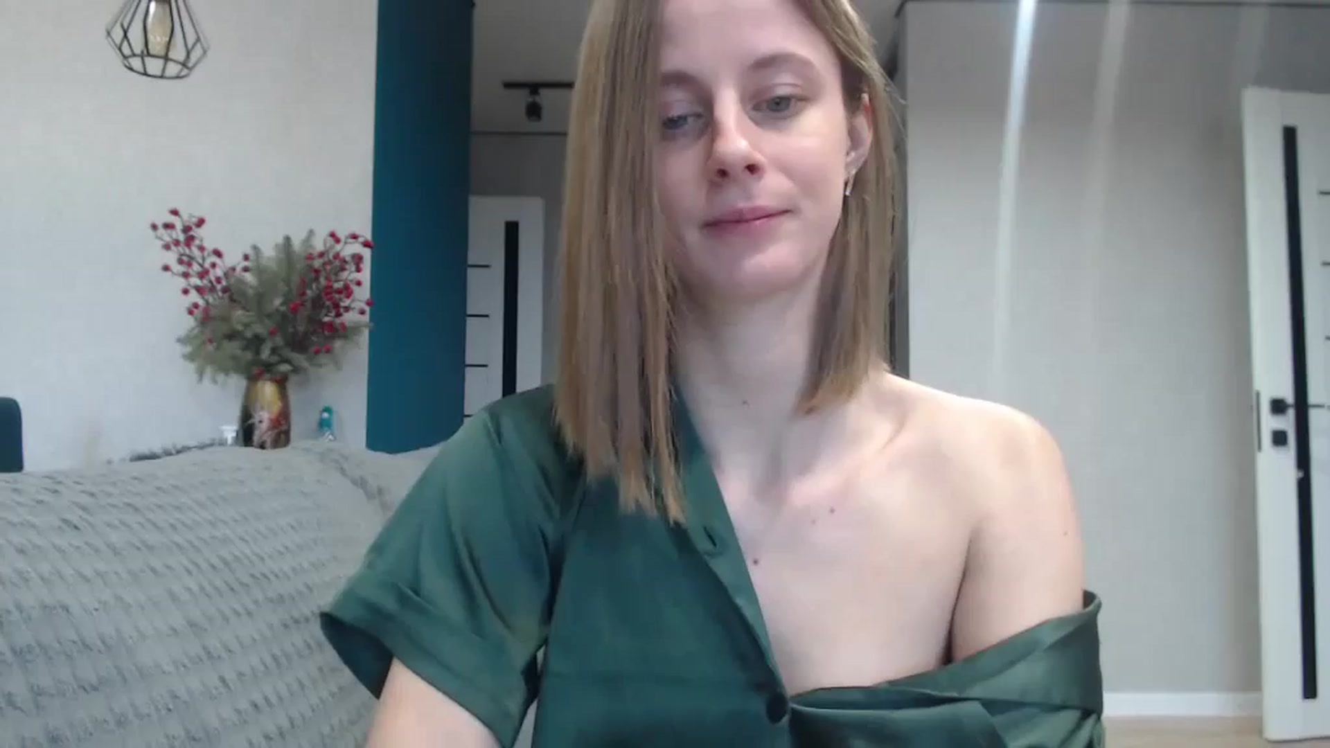 Gallery image thumbnail from mimiMILFal's myfreecams stream on, 01/13/2025, 08:54 image 8 of 20