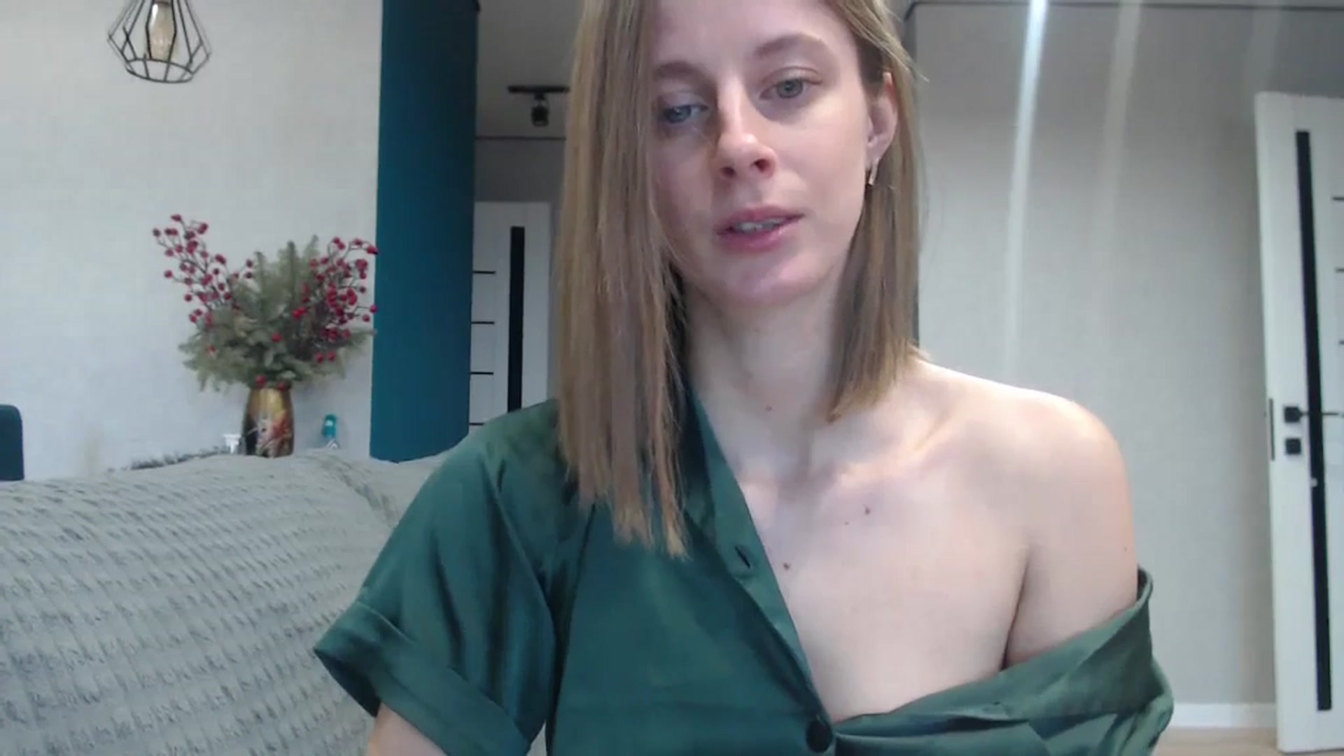 Gallery image thumbnail from mimiMILFal's myfreecams stream on, 01/13/2025, 08:54 image 7 of 20