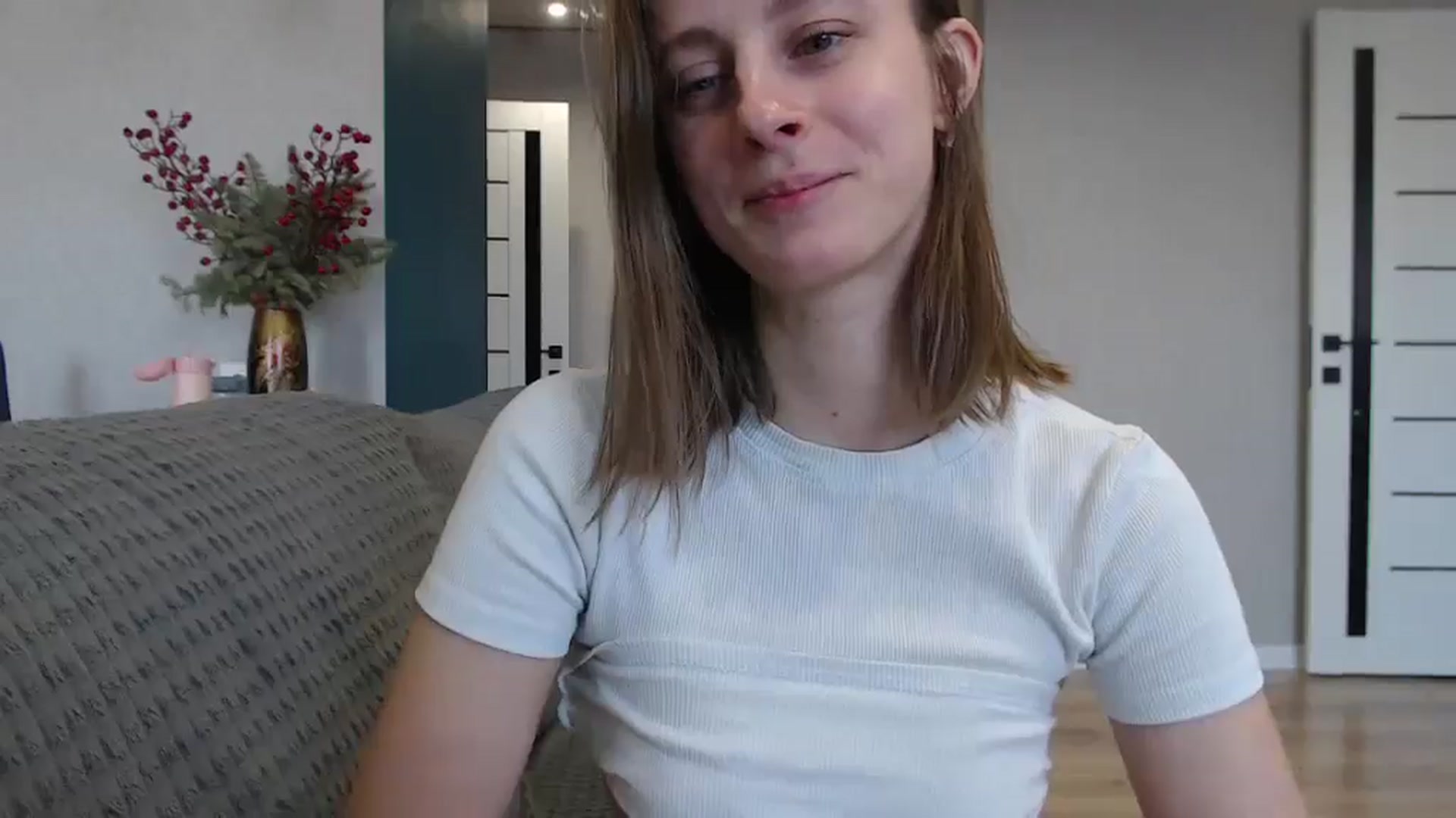 Gallery image thumbnail from mimiMILFal's myfreecams stream on, 02/14/2025, 11:34 image 18 of 20