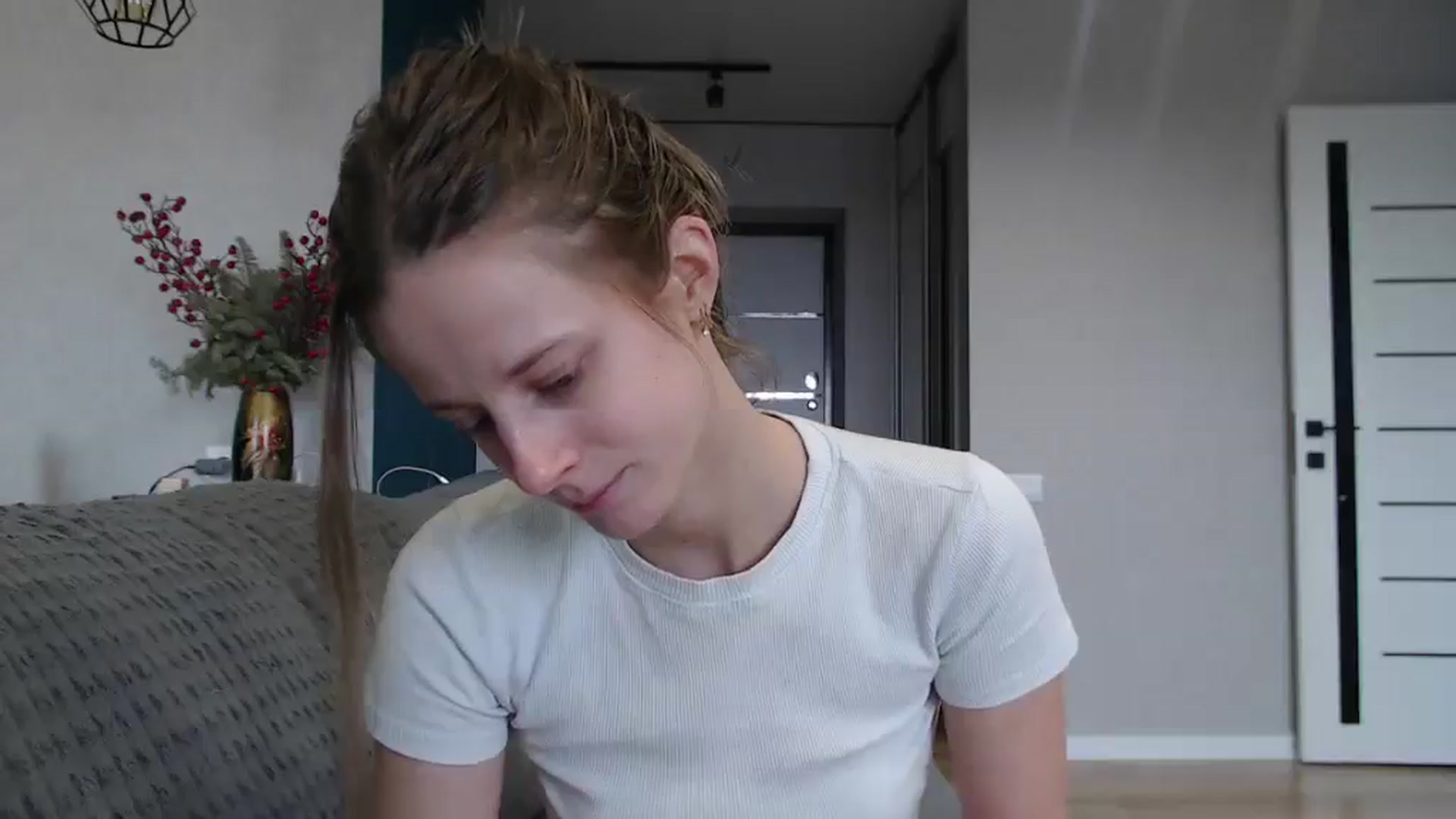 Gallery image thumbnail from mimiMILFal's myfreecams stream on, 02/15/2025, 11:49 image 10 of 20