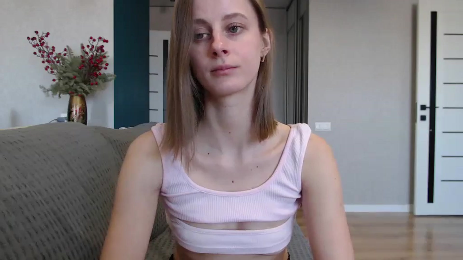 Gallery image thumbnail from mimiMILFal's myfreecams stream on, 02/18/2025, 10:25 image 15 of 20