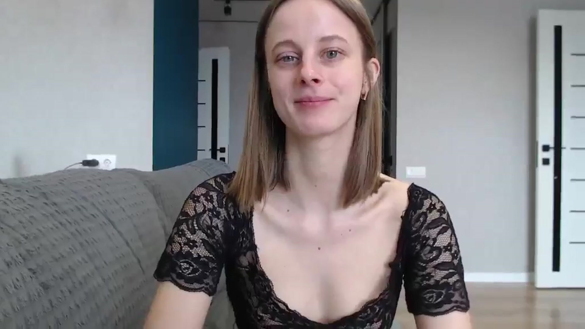 Gallery image thumbnail from mimiMILFal's myfreecams stream on, 03/03/2025, 10:05 image 16 of 20