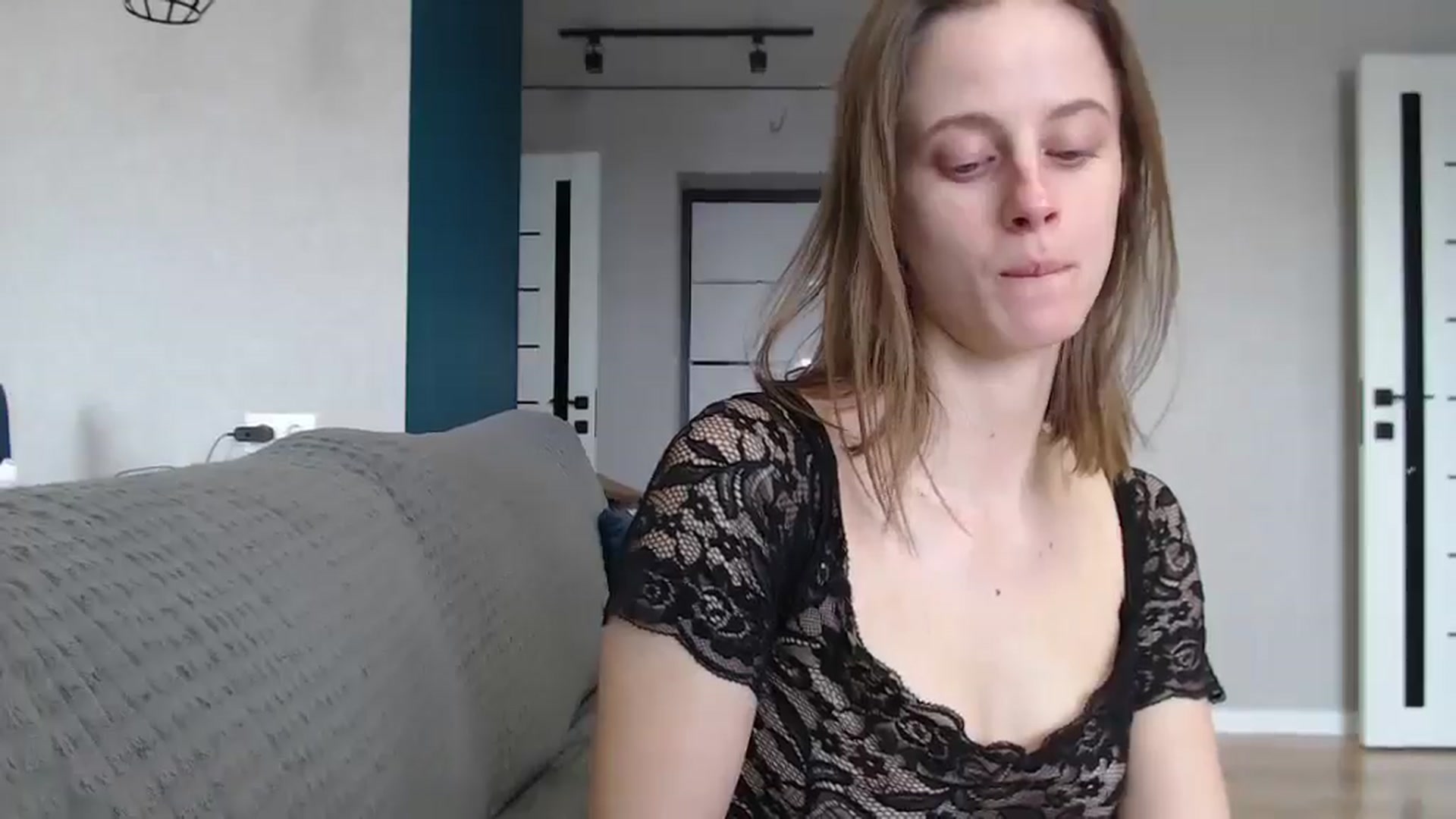 Gallery image thumbnail from mimiMILFal's myfreecams stream on, 03/04/2025, 12:37 image 3 of 20
