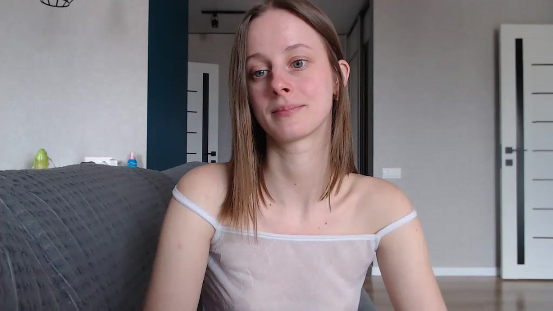 Gallery image thumbnail from mimiMILFal's myfreecams stream on, 04/10/2025, 11:40 image 10 of 20