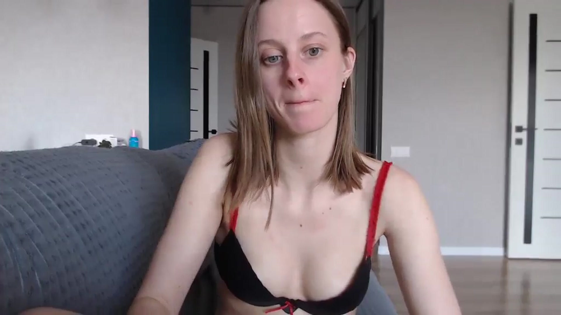 Gallery image thumbnail from mimiMILFal's myfreecams stream on, 04/11/2025, 12:11 image 5 of 20