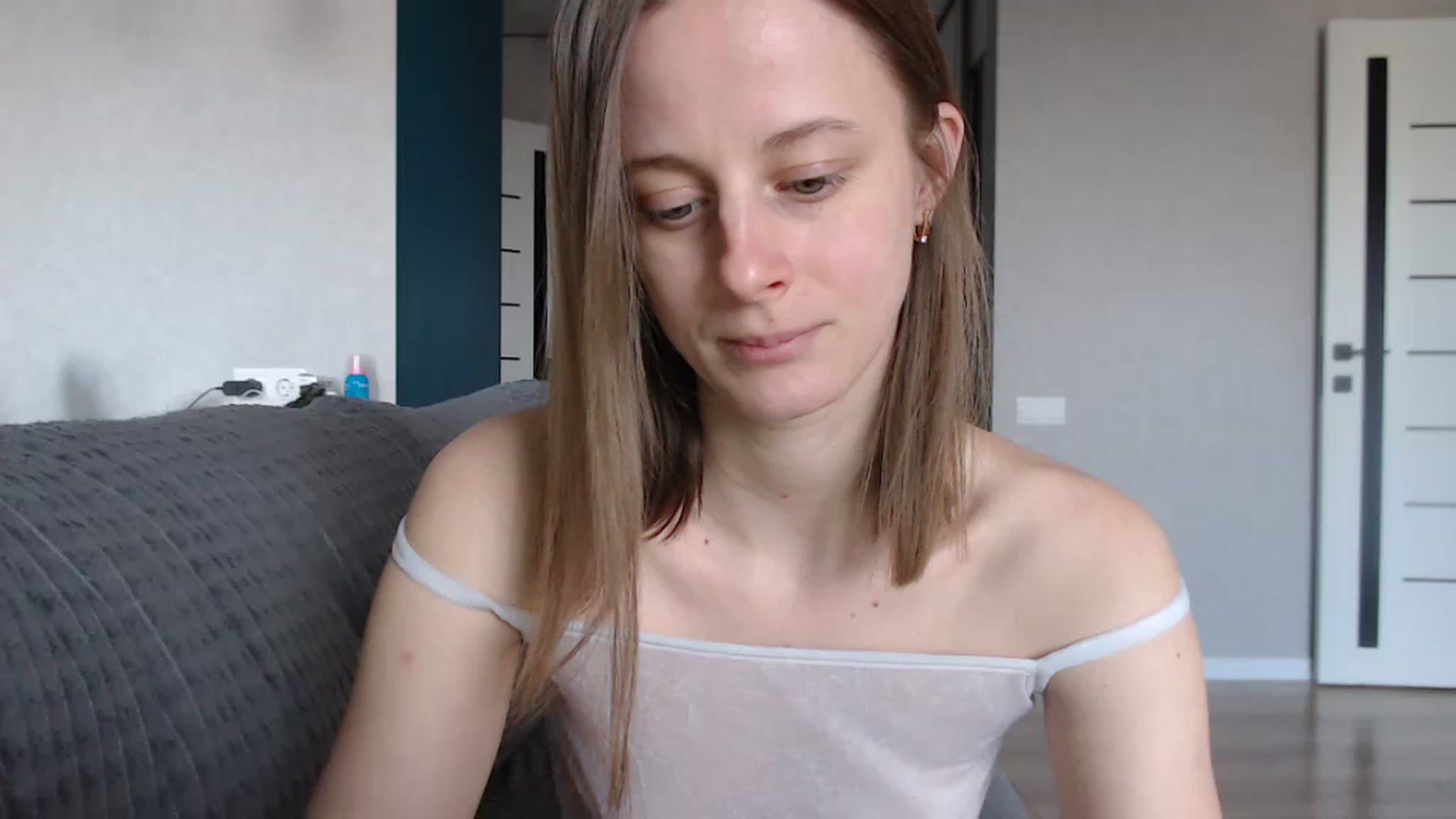 Gallery image thumbnail from mimiMILFal's myfreecams stream on, 04/12/2025, 12:52 image 6 of 20