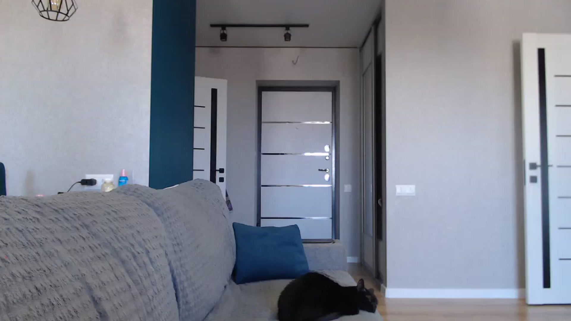 Gallery image thumbnail from mimiMILFal's myfreecams stream on, 04/15/2025, 12:24 image 8 of 20
