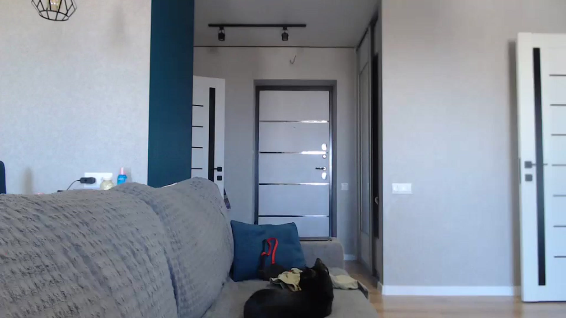 Gallery image thumbnail from mimiMILFal's myfreecams stream on, 04/15/2025, 12:24 image 15 of 20