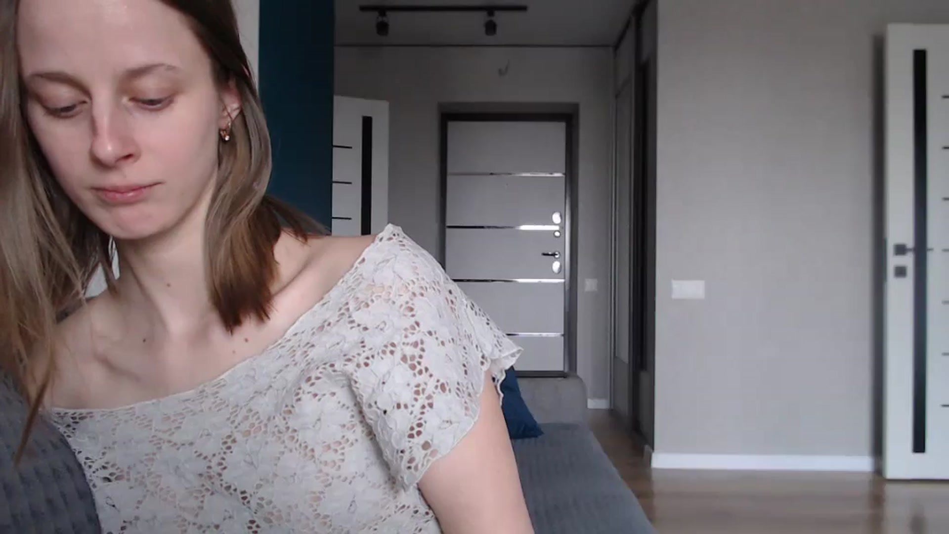 Gallery image thumbnail from mimiMILFal's myfreecams stream on, 04/18/2025, 14:21 image 12 of 20