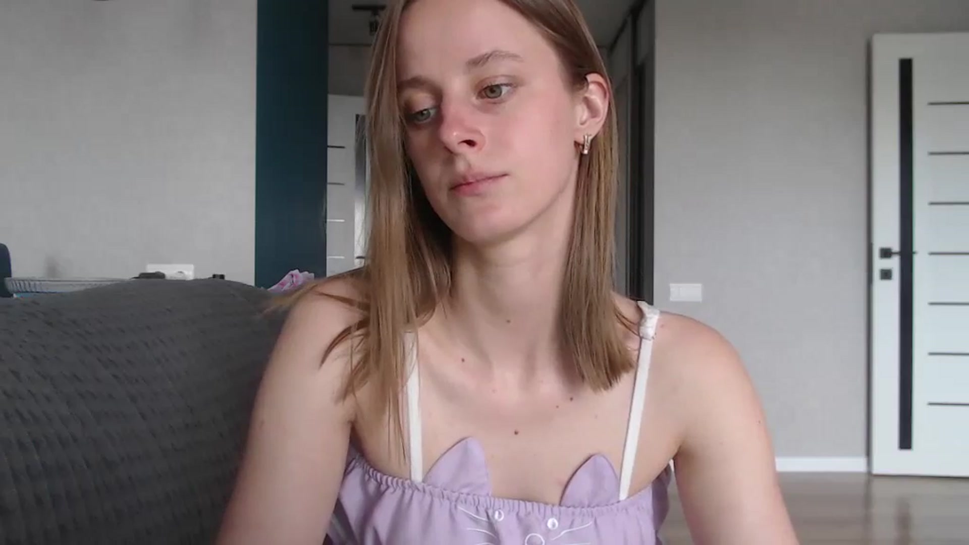 Gallery image thumbnail from mimiMILFal's myfreecams stream on, 06/04/2025, 10:29 image 6 of 20