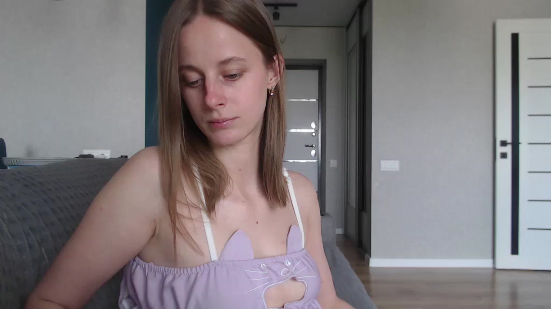 Gallery image thumbnail from mimiMILFal's myfreecams stream on, 06/04/2025, 10:29 image 8 of 20