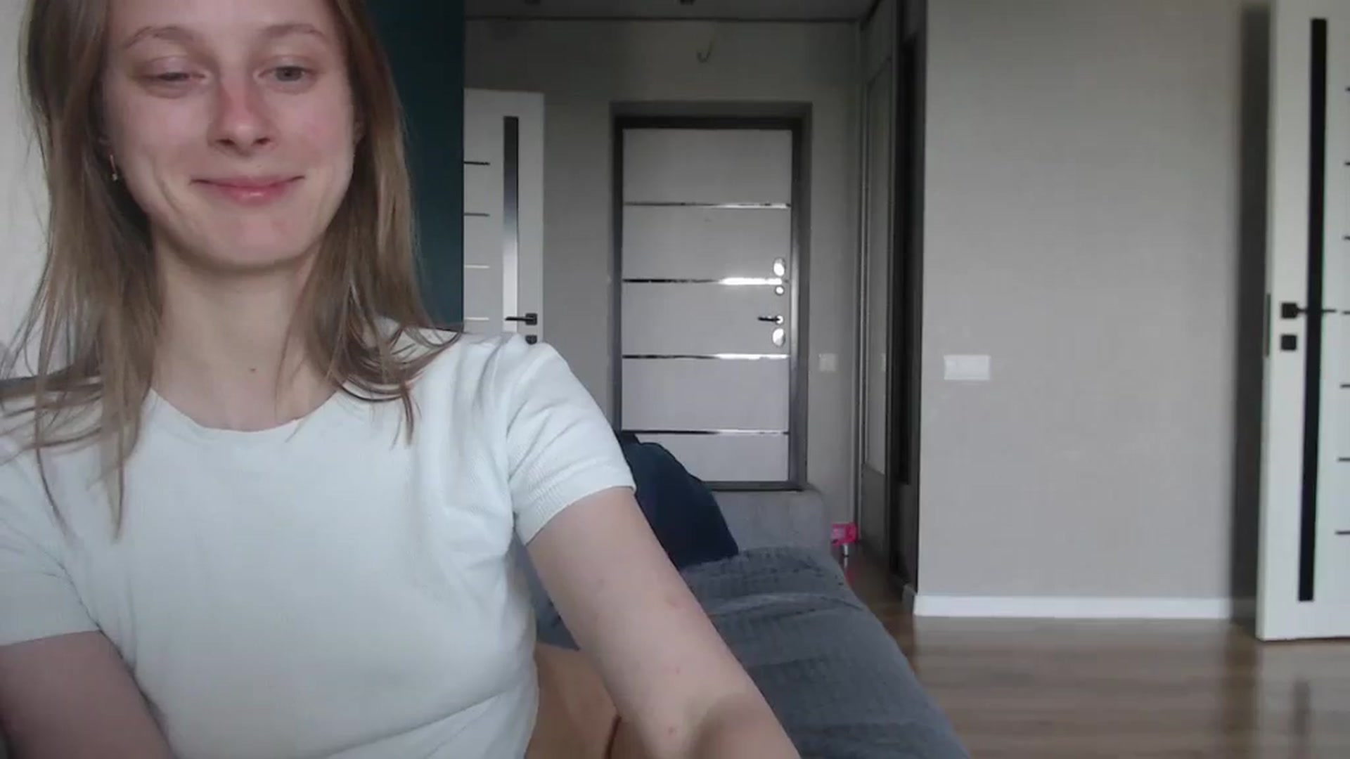 Gallery image thumbnail from mimiMILFal's myfreecams stream on, 06/14/2025, 14:00 image 17 of 20