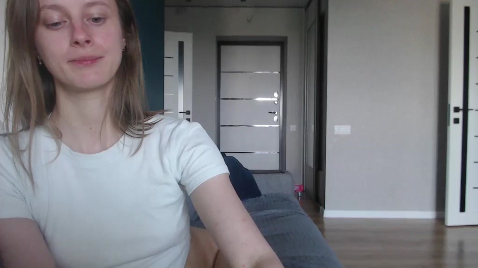 Gallery image thumbnail from mimiMILFal's myfreecams stream on, 06/14/2025, 14:00 image 10 of 20