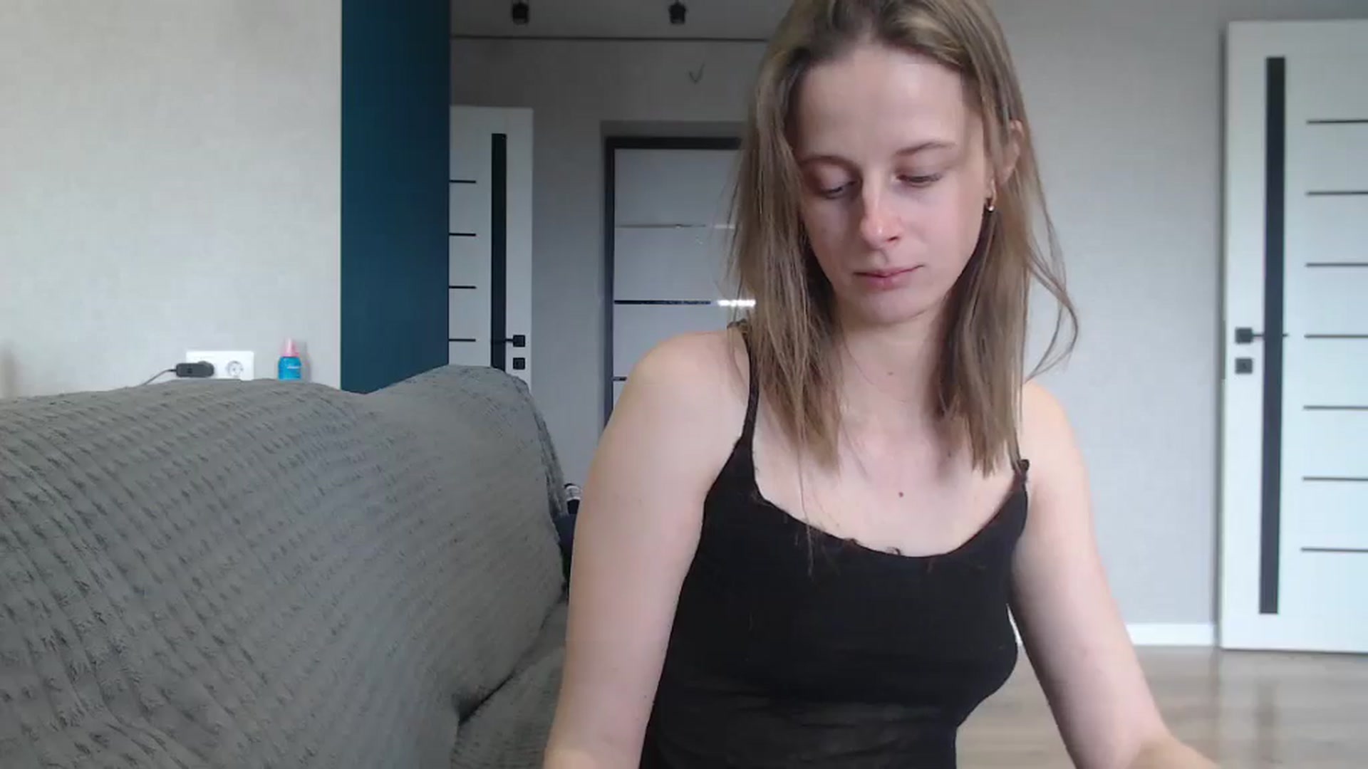 Gallery image thumbnail from mimiMILFal's myfreecams stream on, 06/25/2025, 10:22 image 15 of 20