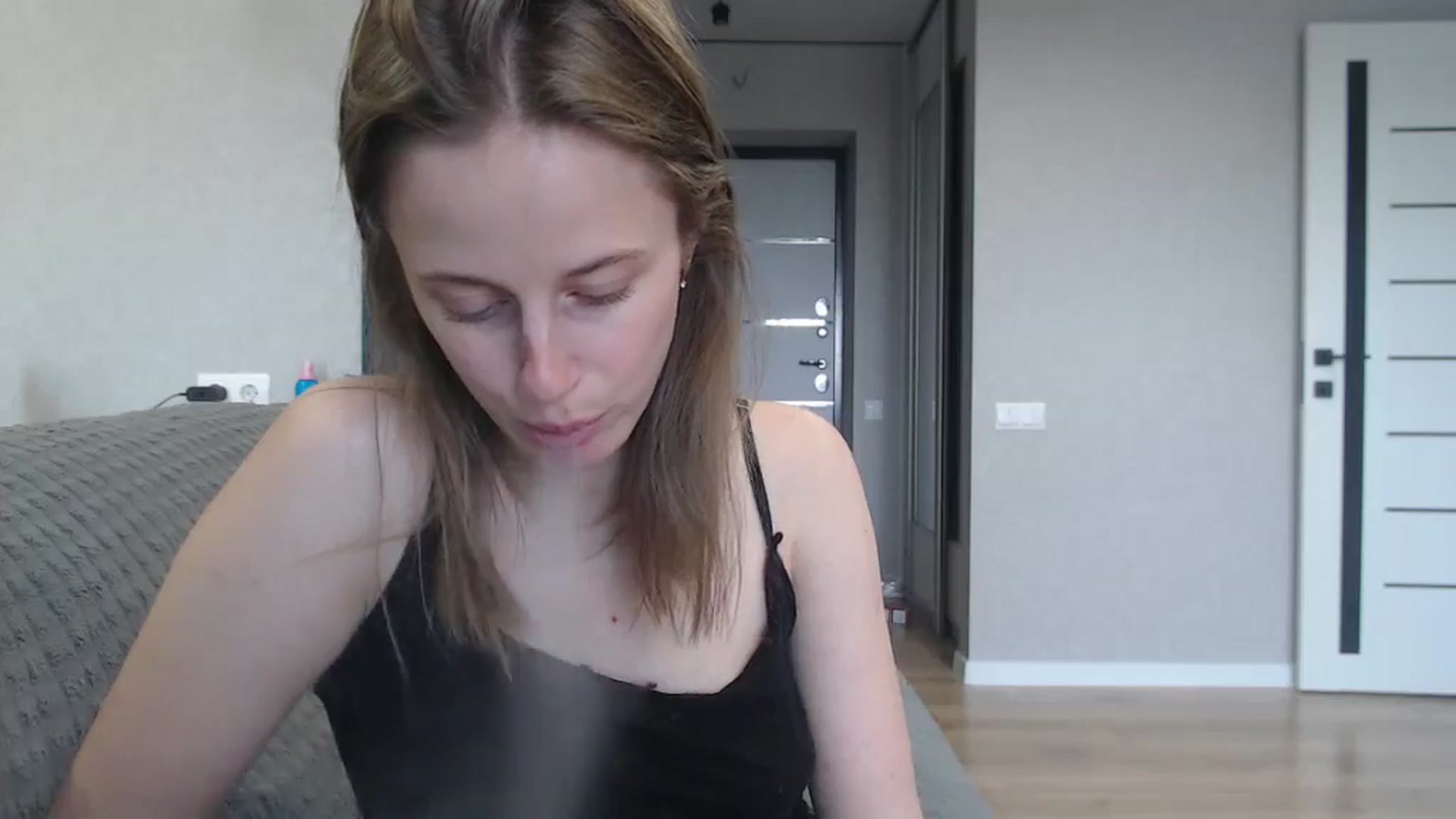 Gallery image thumbnail from mimiMILFal's myfreecams stream on, 06/25/2025, 12:10 image 18 of 20