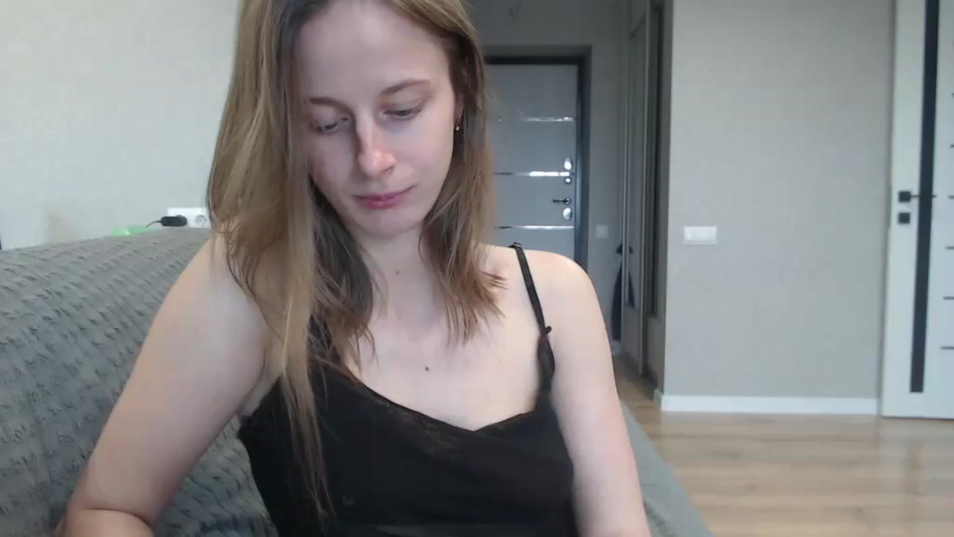 Gallery image thumbnail from mimiMILFal's myfreecams stream on, 06/27/2025, 12:55 image 13 of 20