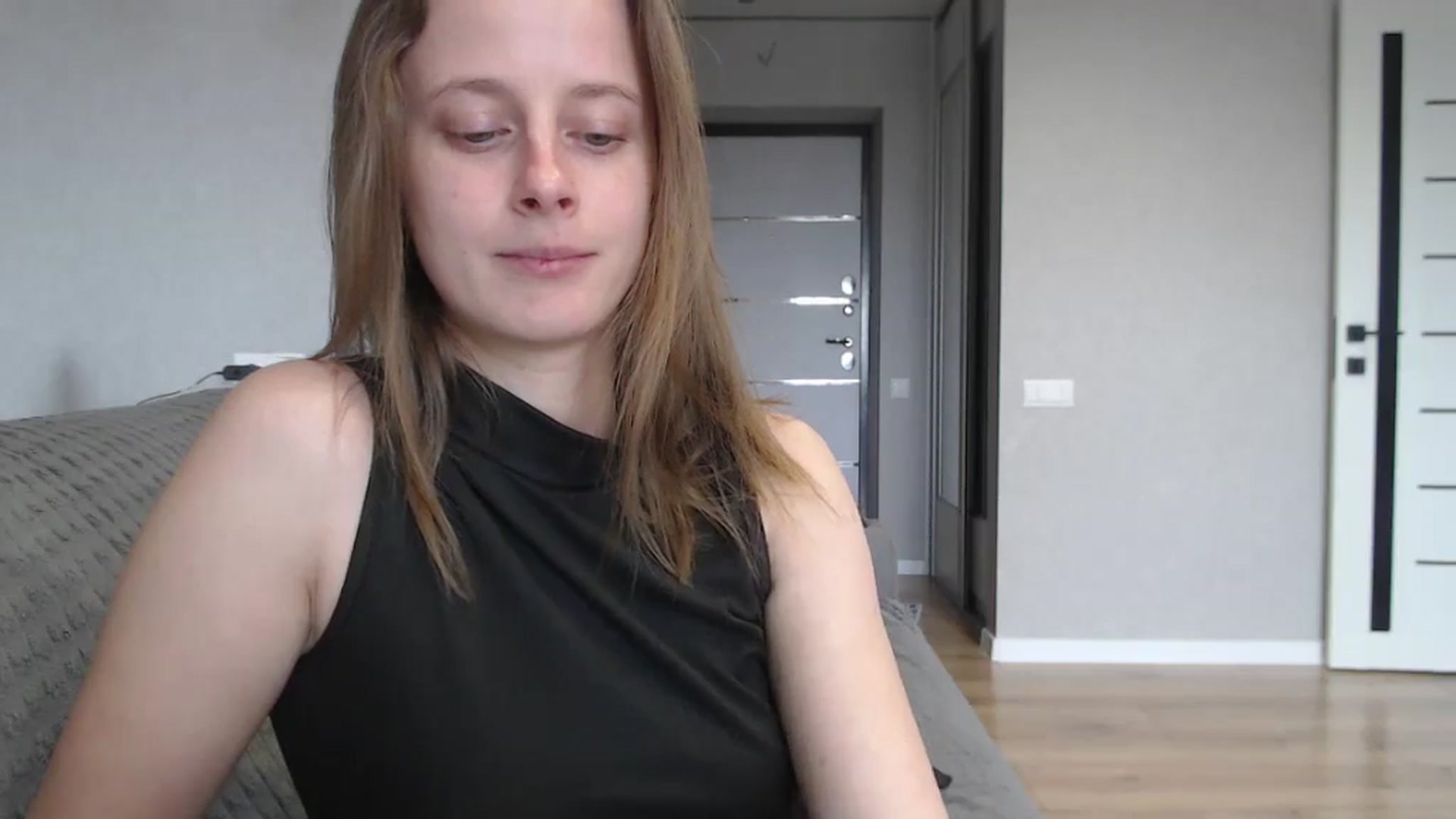 Gallery image thumbnail from mimiMILFal's myfreecams stream on, 06/30/2025, 11:19 image 19 of 20
