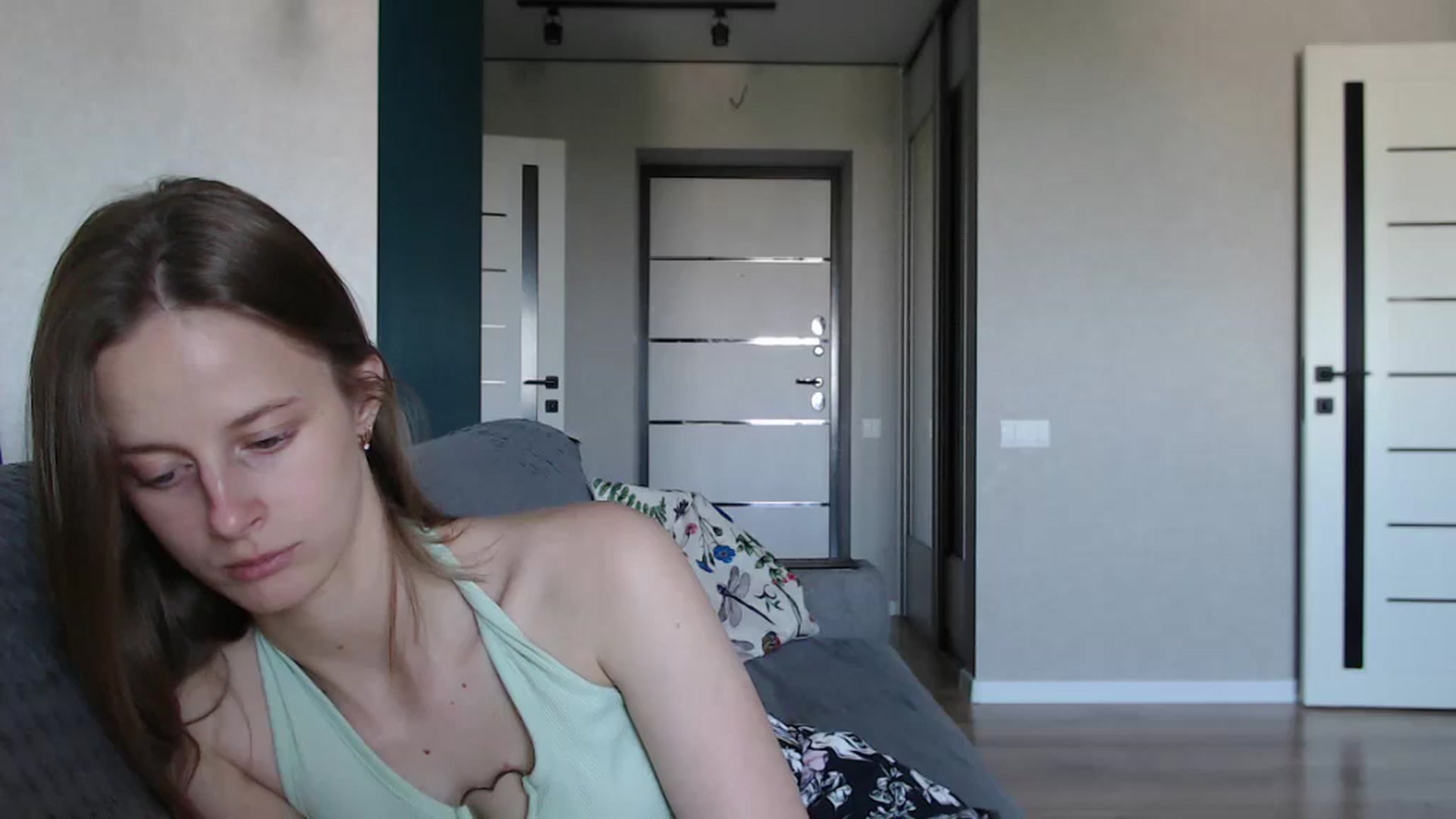 Gallery image thumbnail from mimiMILFal's myfreecams stream on, 07/10/2025, 12:44 image 17 of 20