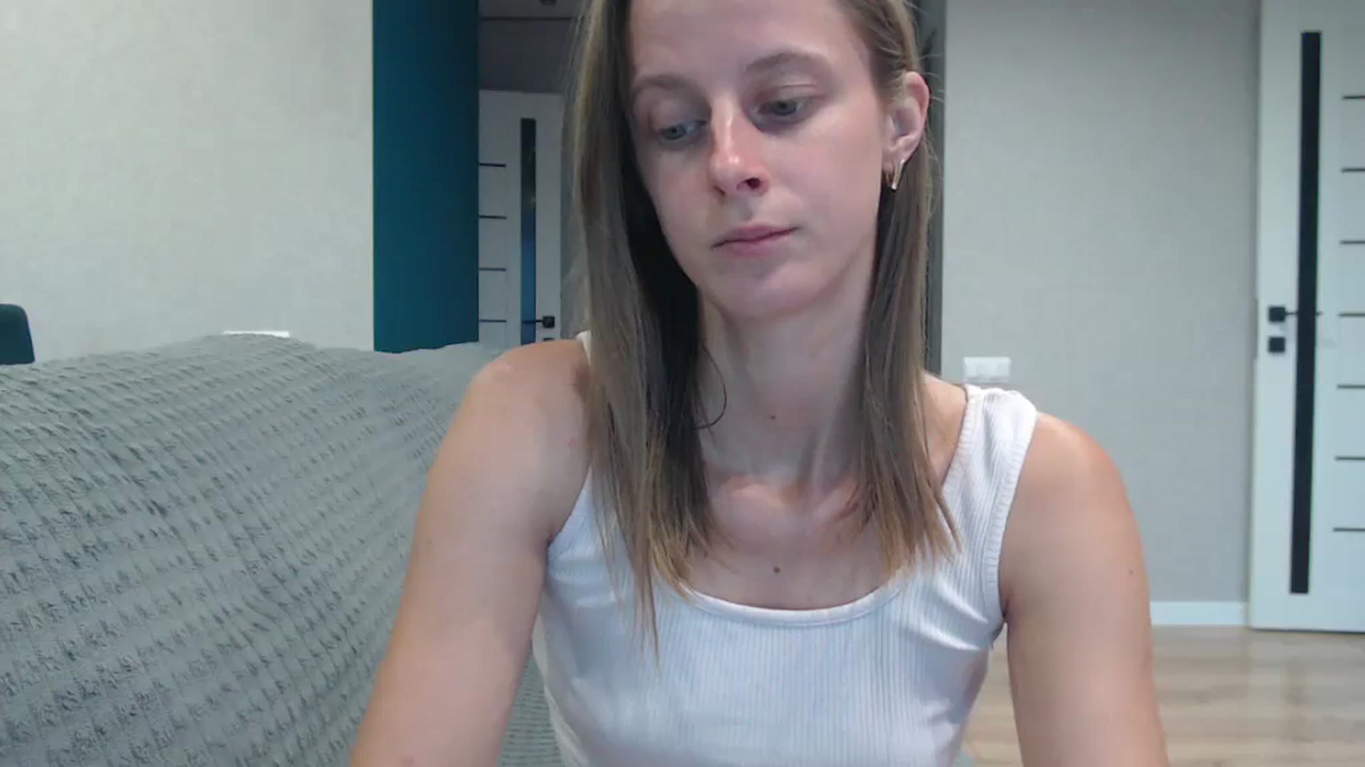 Gallery image thumbnail from mimiMILFal's myfreecams stream on, 08/31/2025, 16:17 image 7 of 20