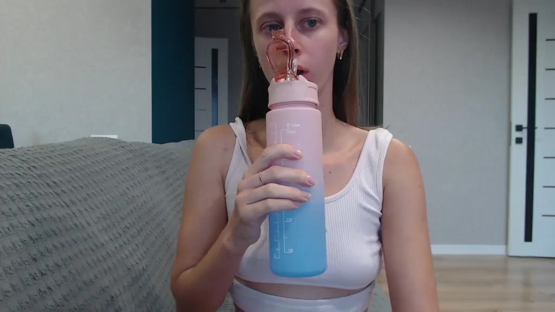 Gallery image thumbnail from mimiMILFal's myfreecams stream on, 08/31/2025, 16:17 image 1 of 20