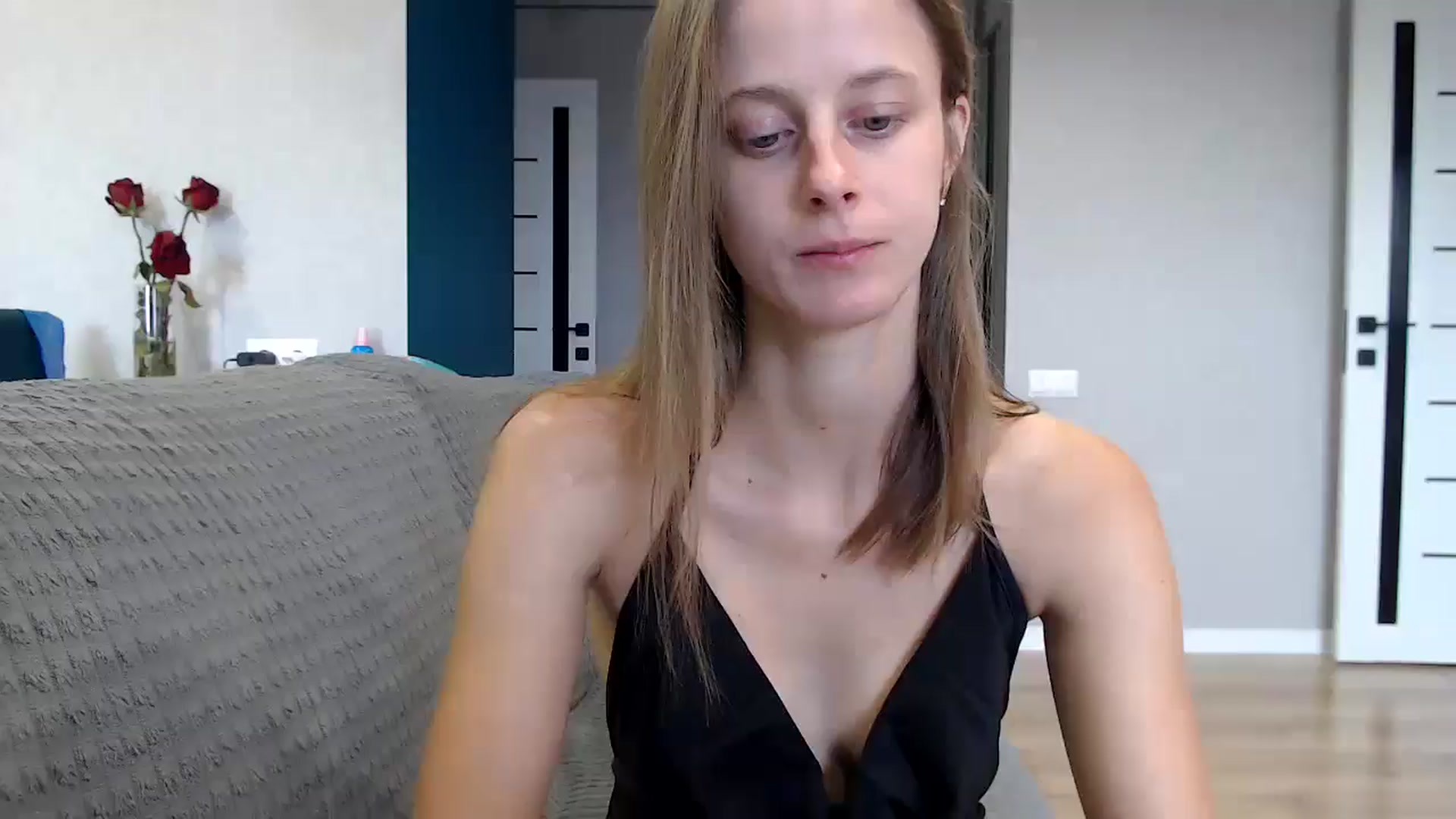 Gallery image thumbnail from mimiMILFal's myfreecams stream on, 09/11/2025, 12:04 image 3 of 20