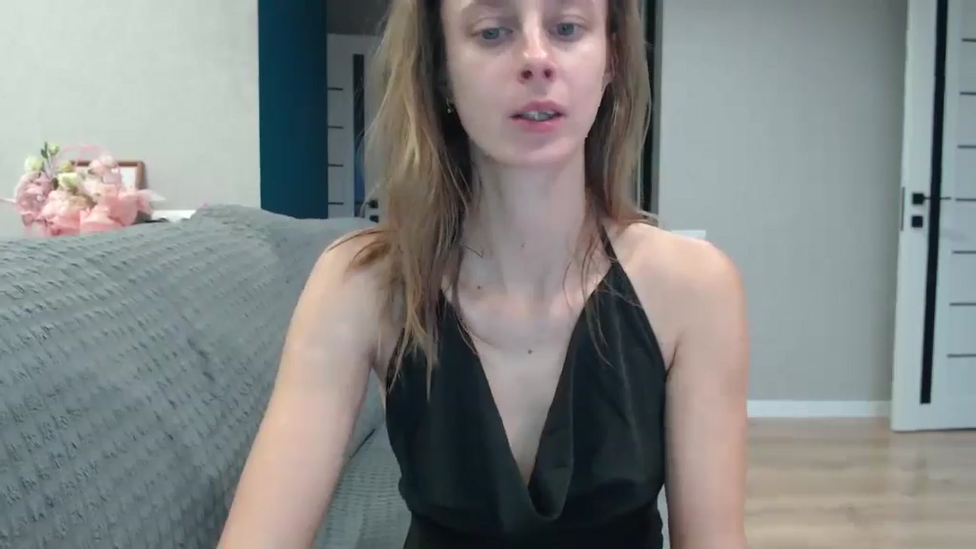 Gallery image thumbnail from mimiMILFal's myfreecams stream on, 10/12/2025, 13:43 image 19 of 20