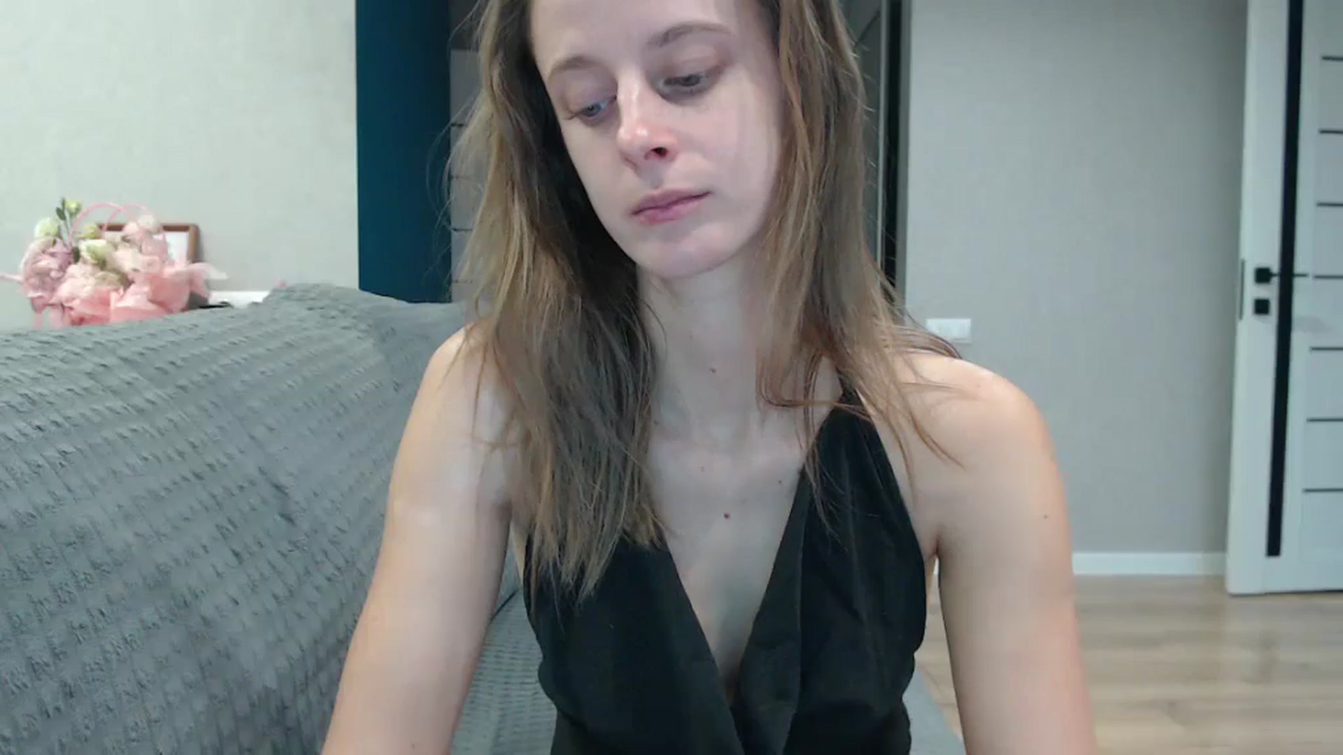 Gallery image thumbnail from mimiMILFal's myfreecams stream on, 10/12/2025, 13:43 image 20 of 20
