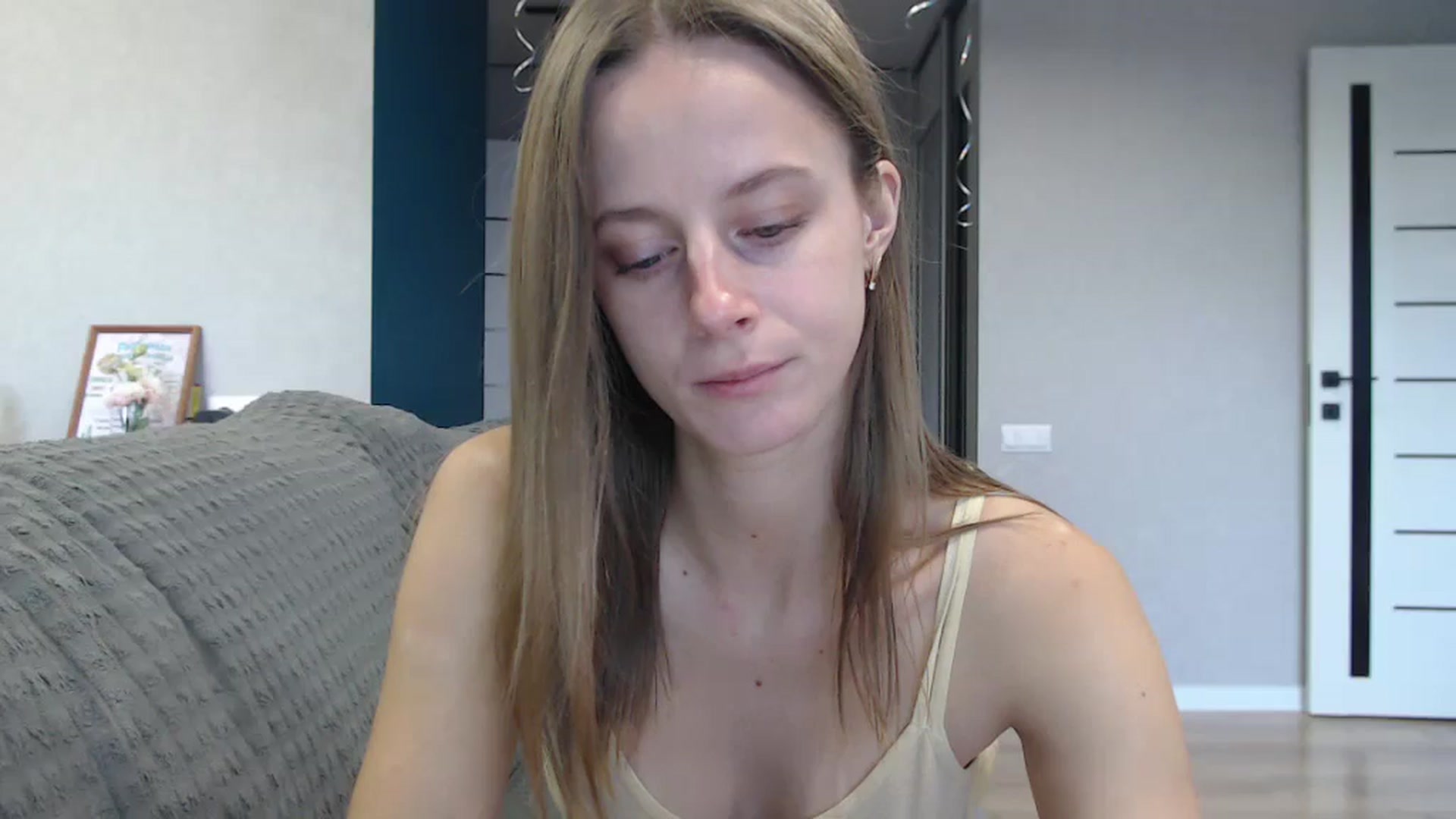 Gallery image thumbnail from mimiMILFal's myfreecams stream on, 10/16/2025, 12:23 image 6 of 20