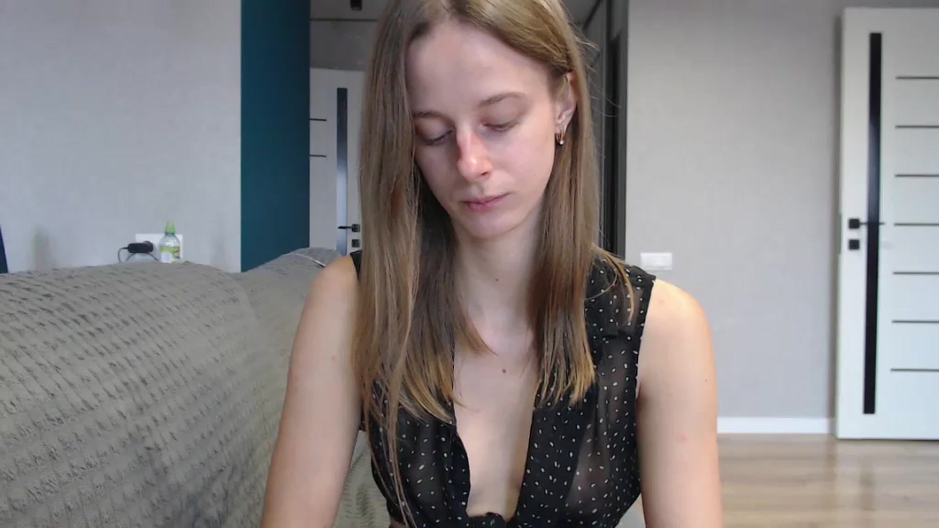 Gallery image thumbnail from mimiMILFal's myfreecams stream on, 11/18/2025, 10:55 image 4 of 20