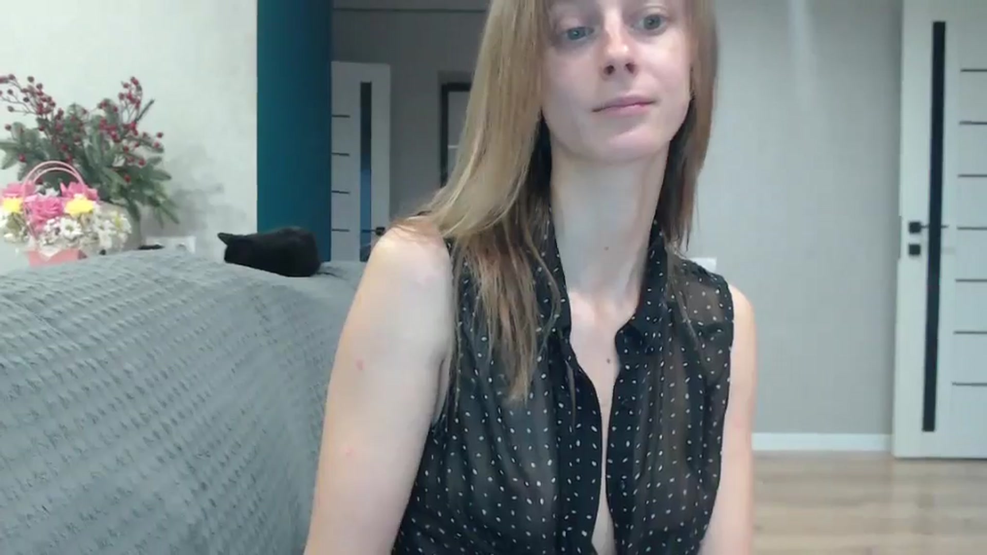 Gallery image thumbnail from mimiMILFal's myfreecams stream on, 12/02/2025, 12:27 image 14 of 20